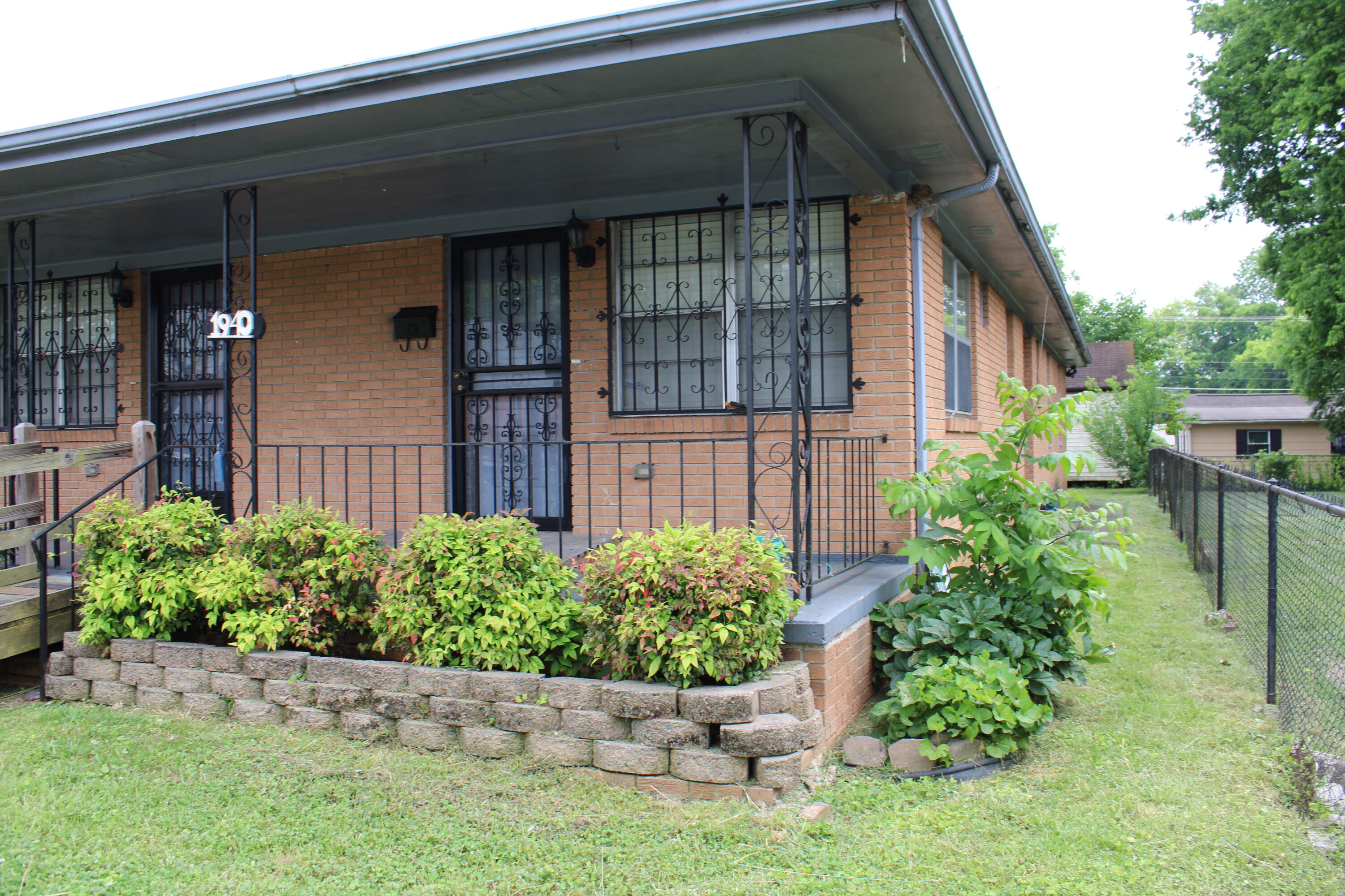 1940 Blackford Street