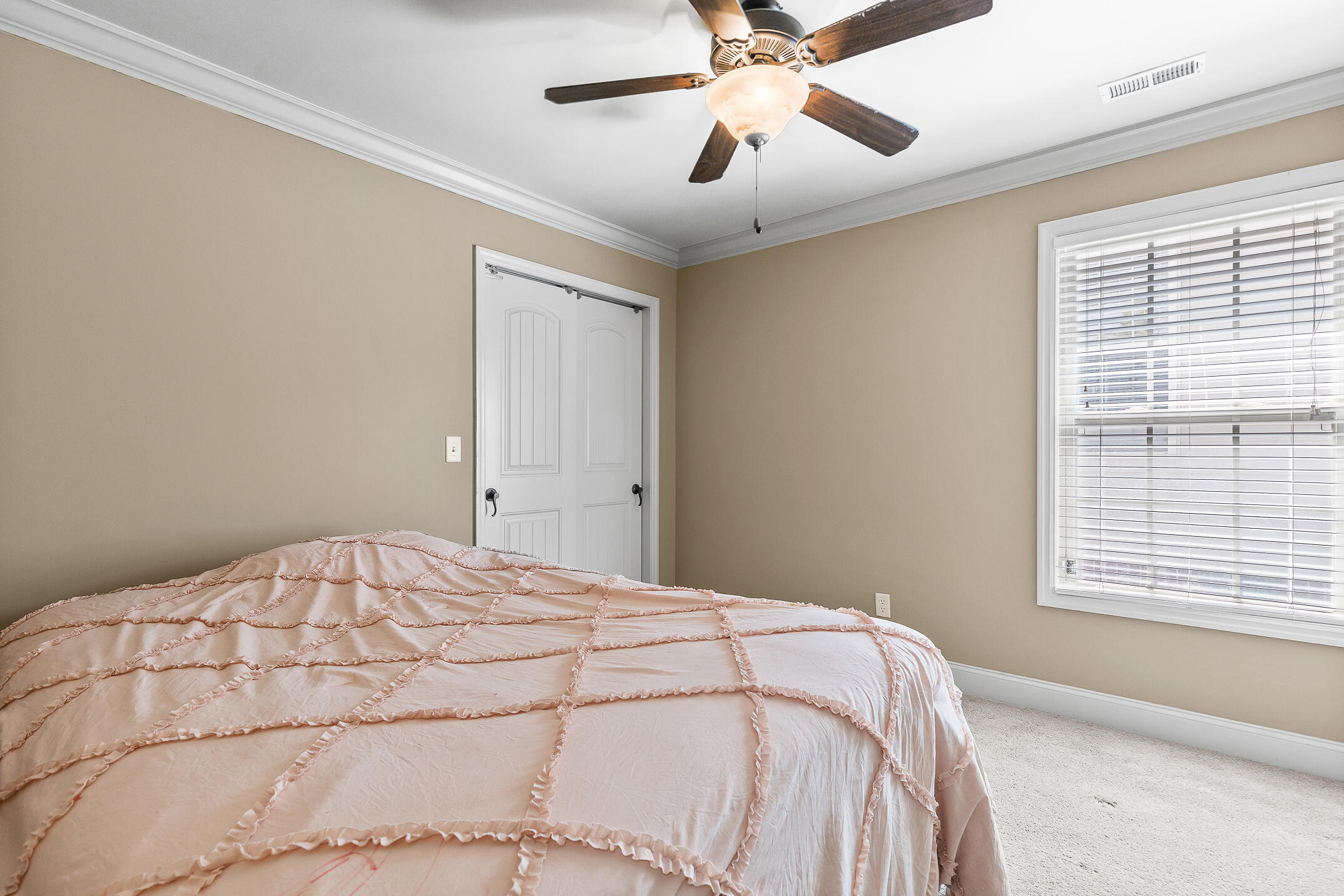 6696 Kenton Ridge Circle