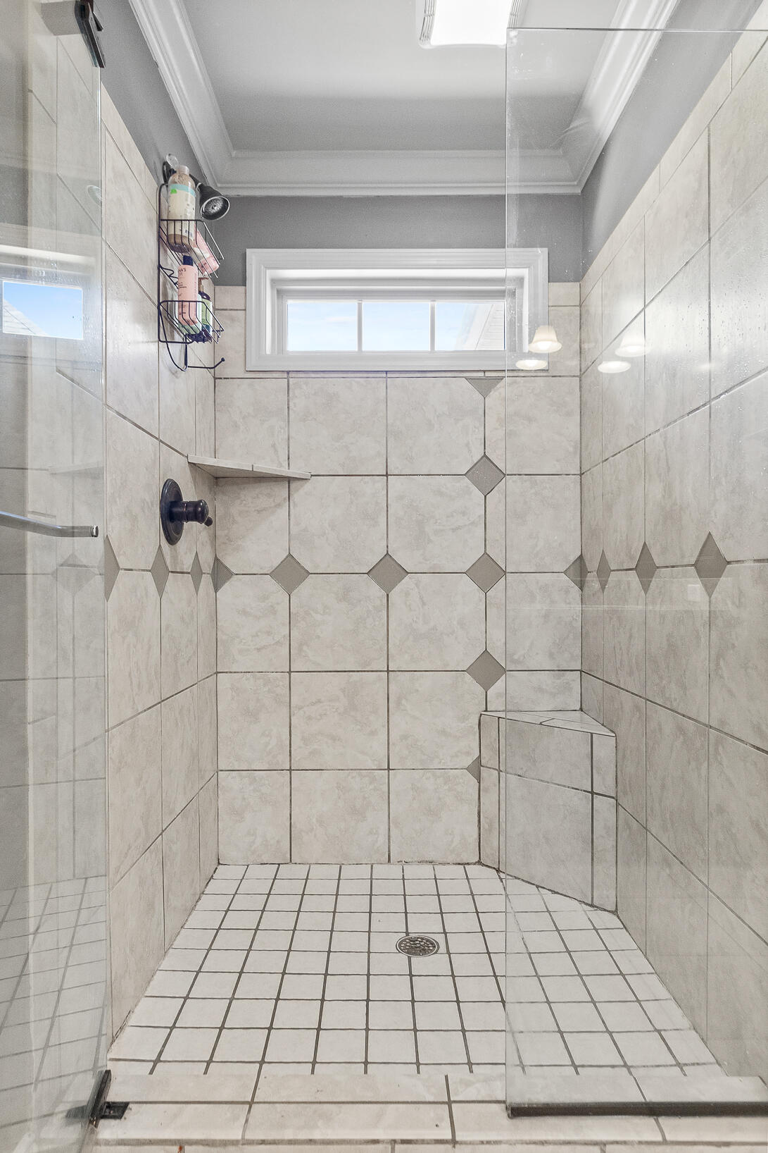 6696 Kenton Ridge Circle