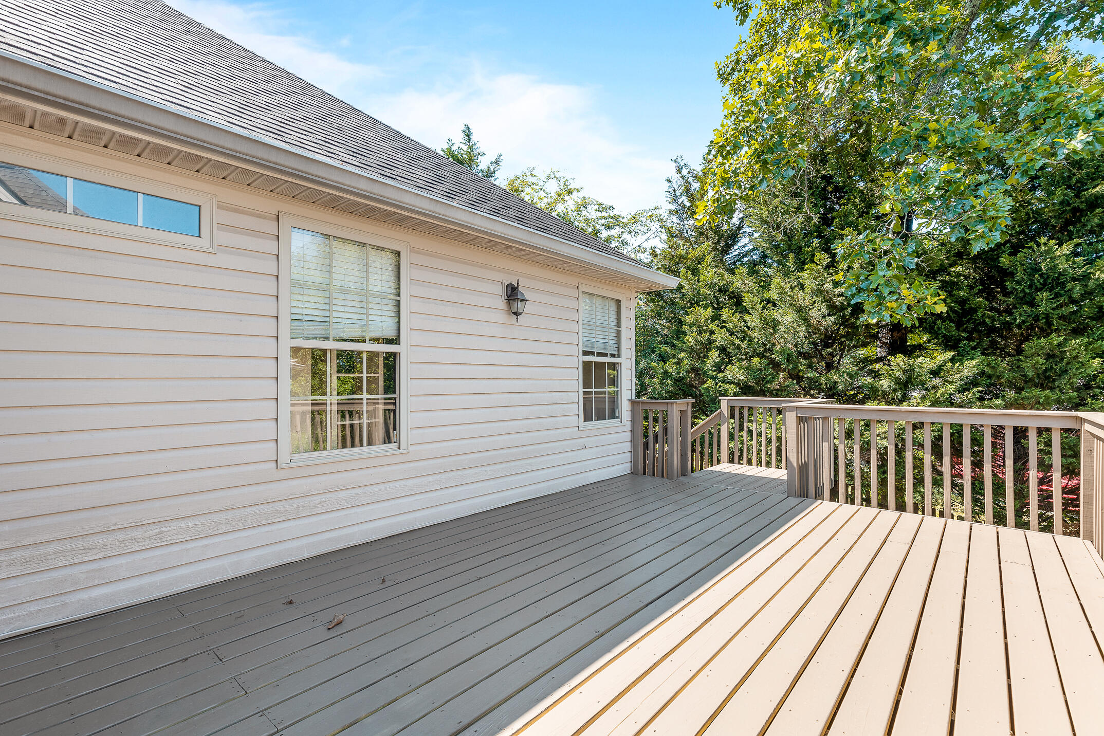 6696 Kenton Ridge Circle