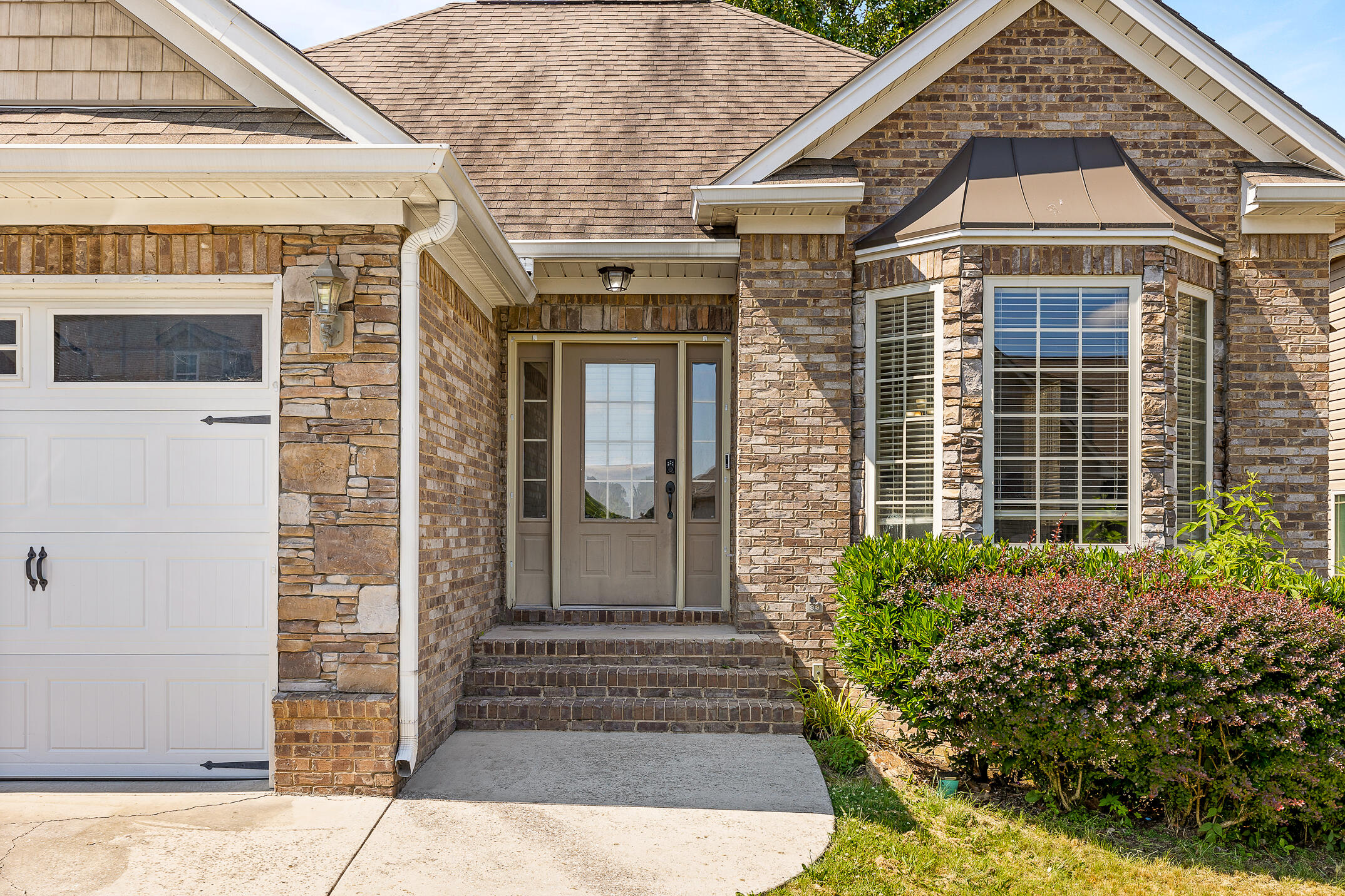 6696 Kenton Ridge Circle