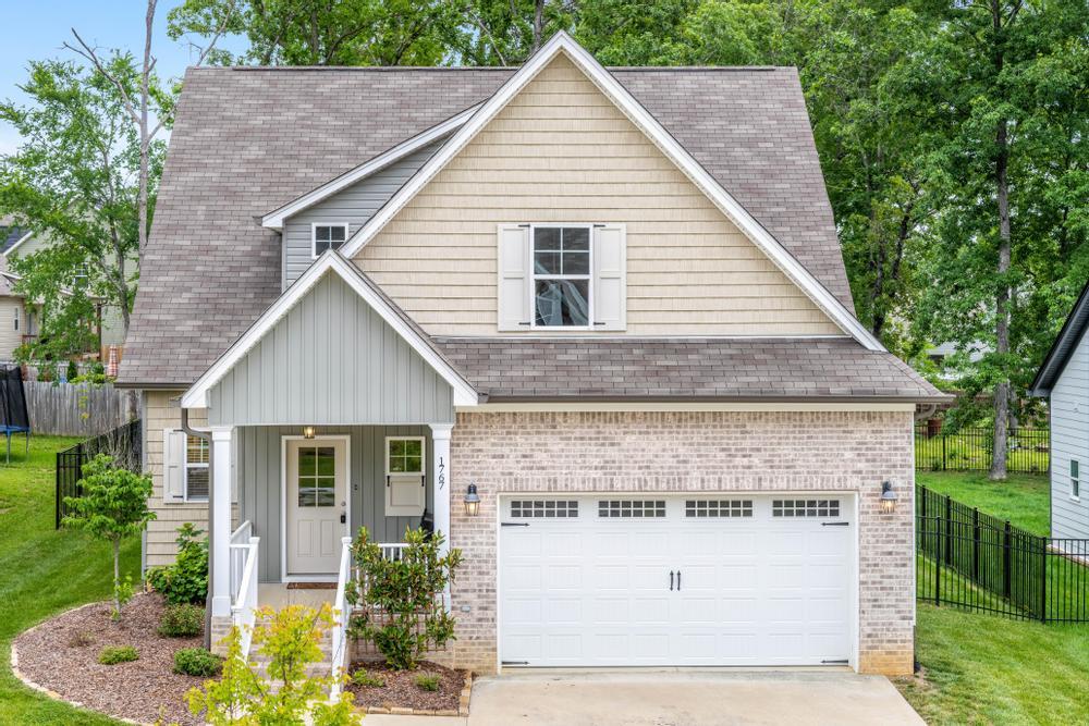1767 Oakvale Drive