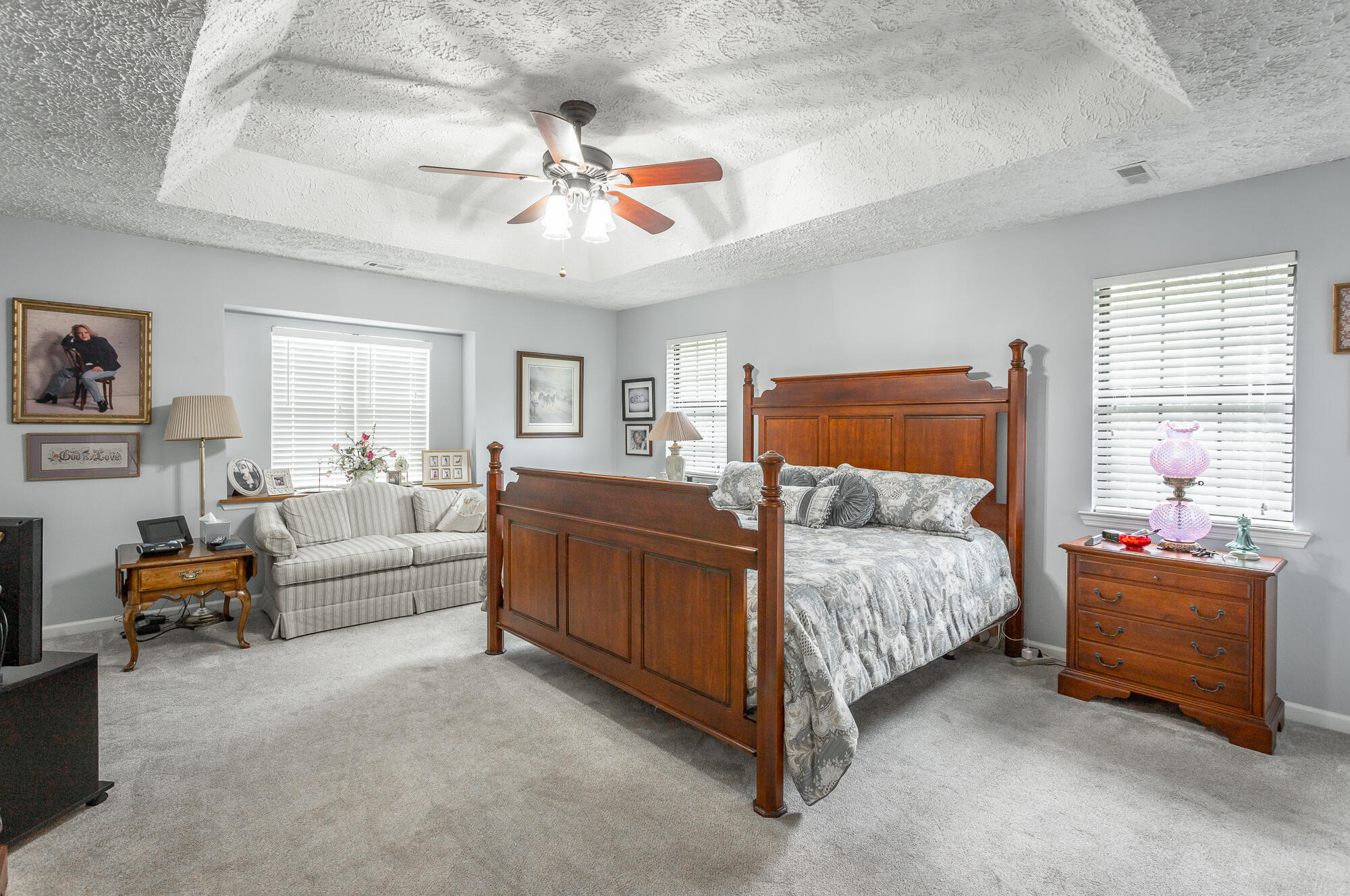 919 Rose Marie Court