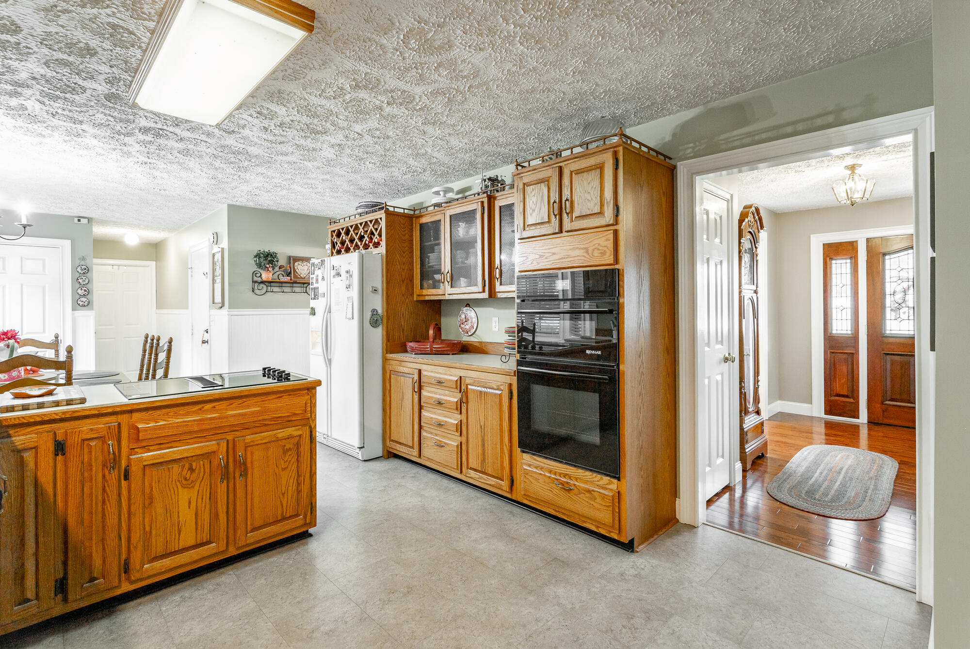 919 Rose Marie Court