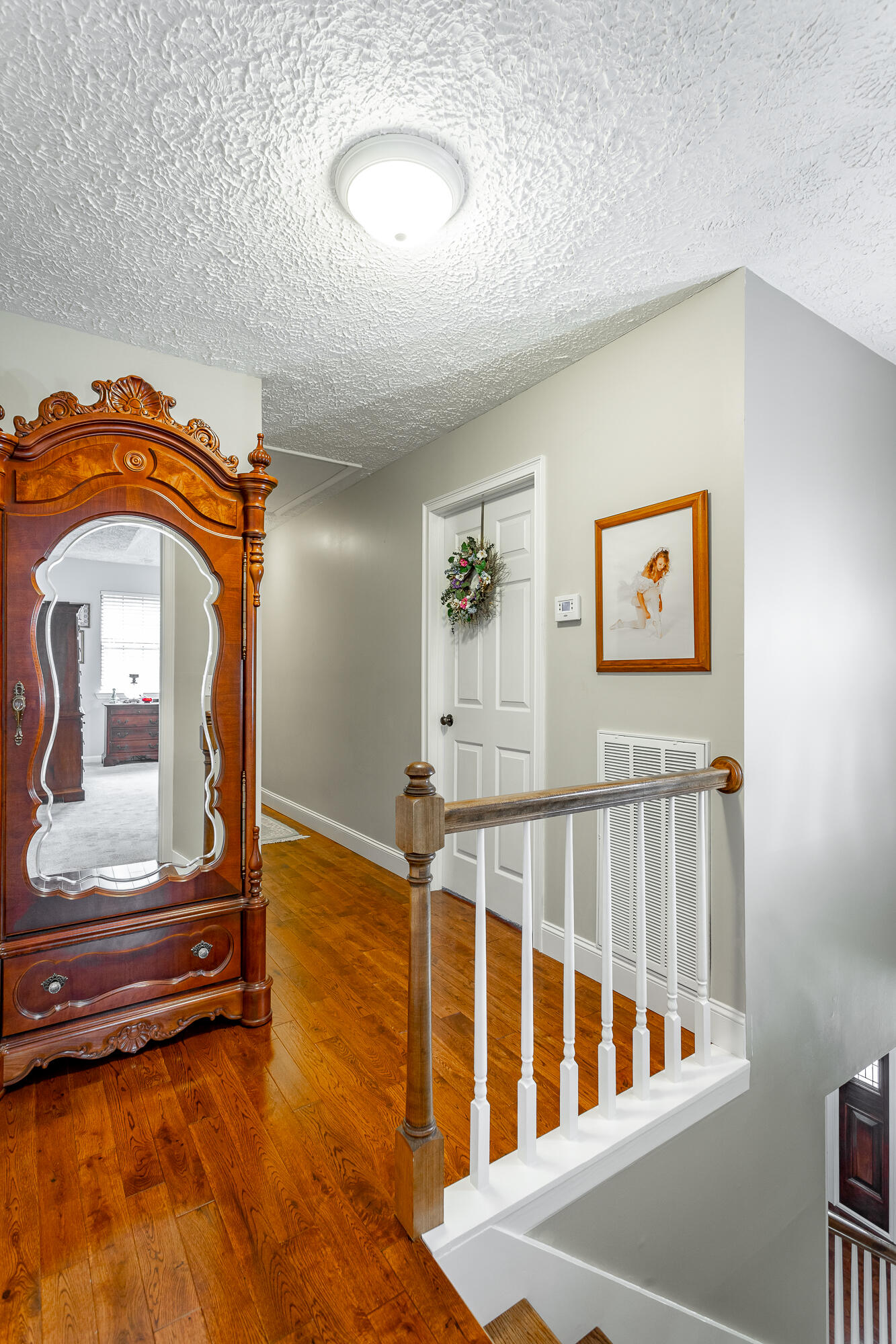 919 Rose Marie Court
