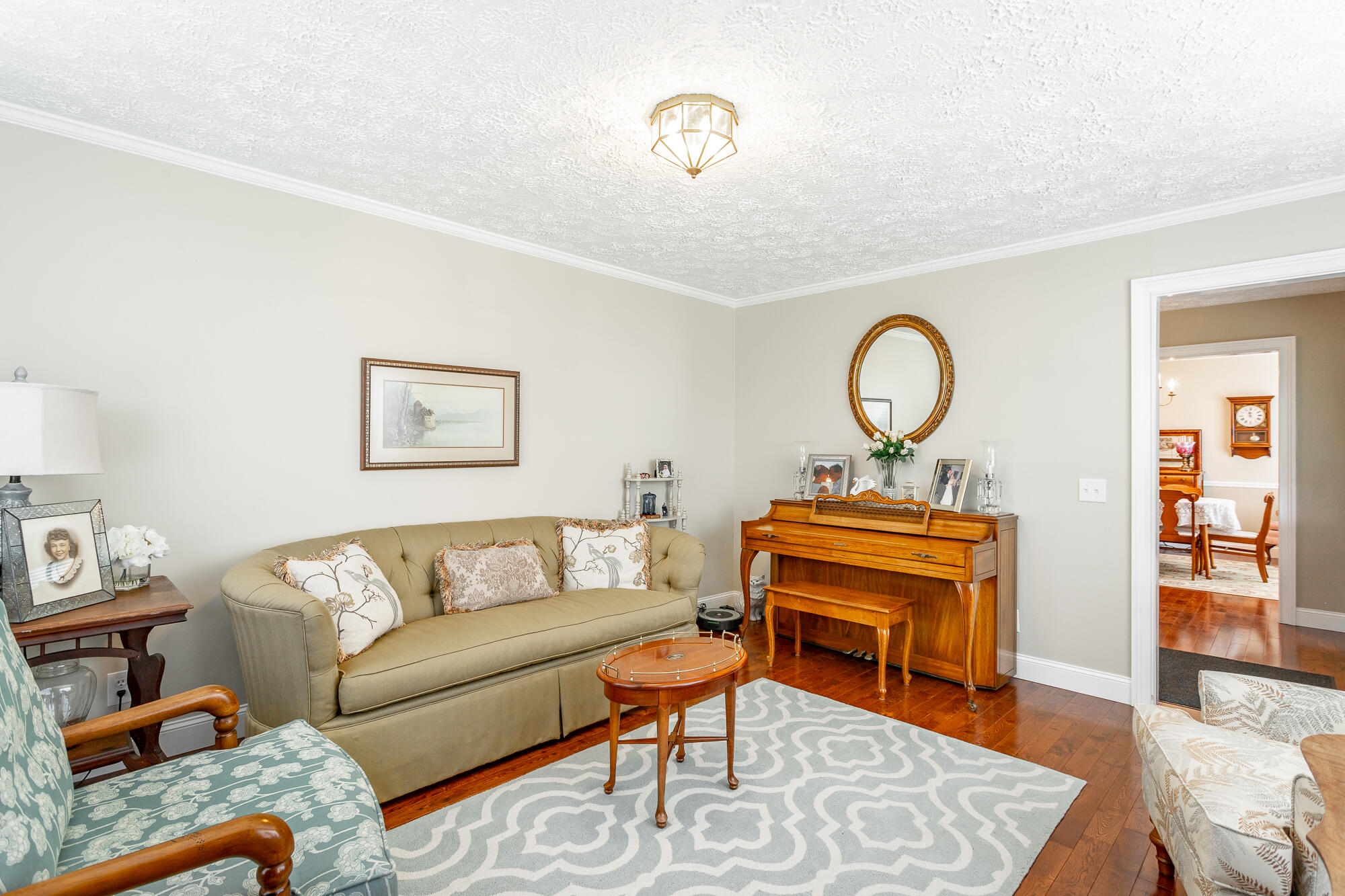 919 Rose Marie Court
