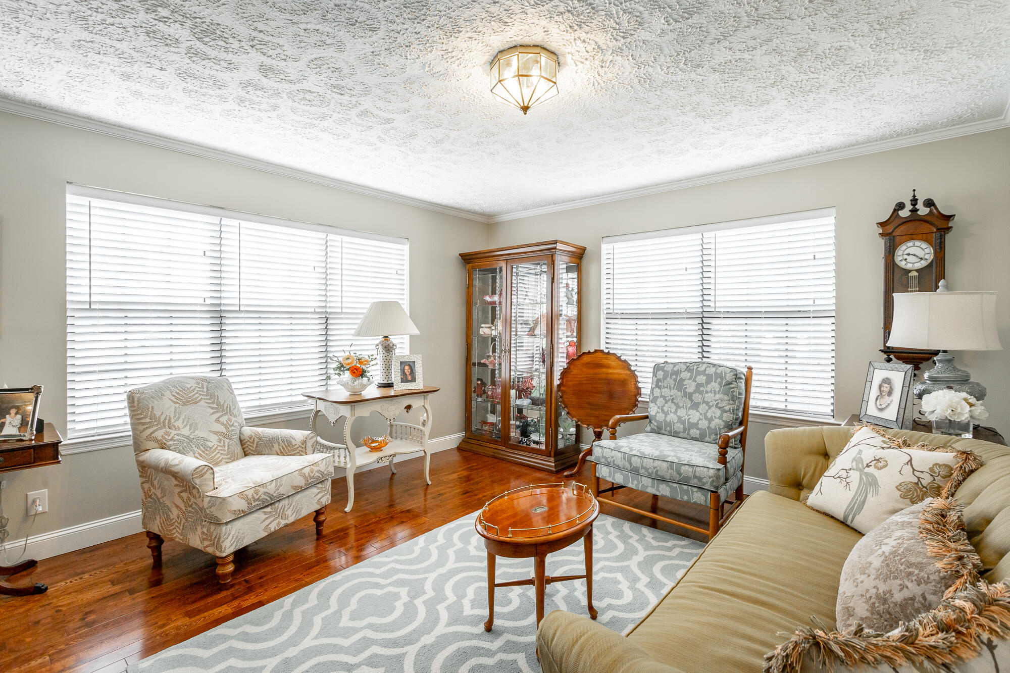 919 Rose Marie Court