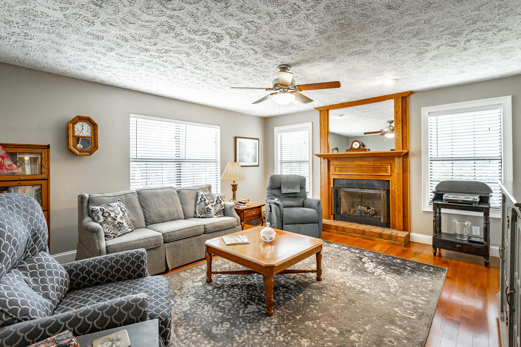 919 Rose Marie Court