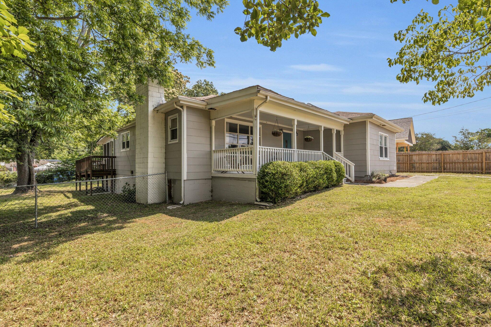 5505 Clemons Road