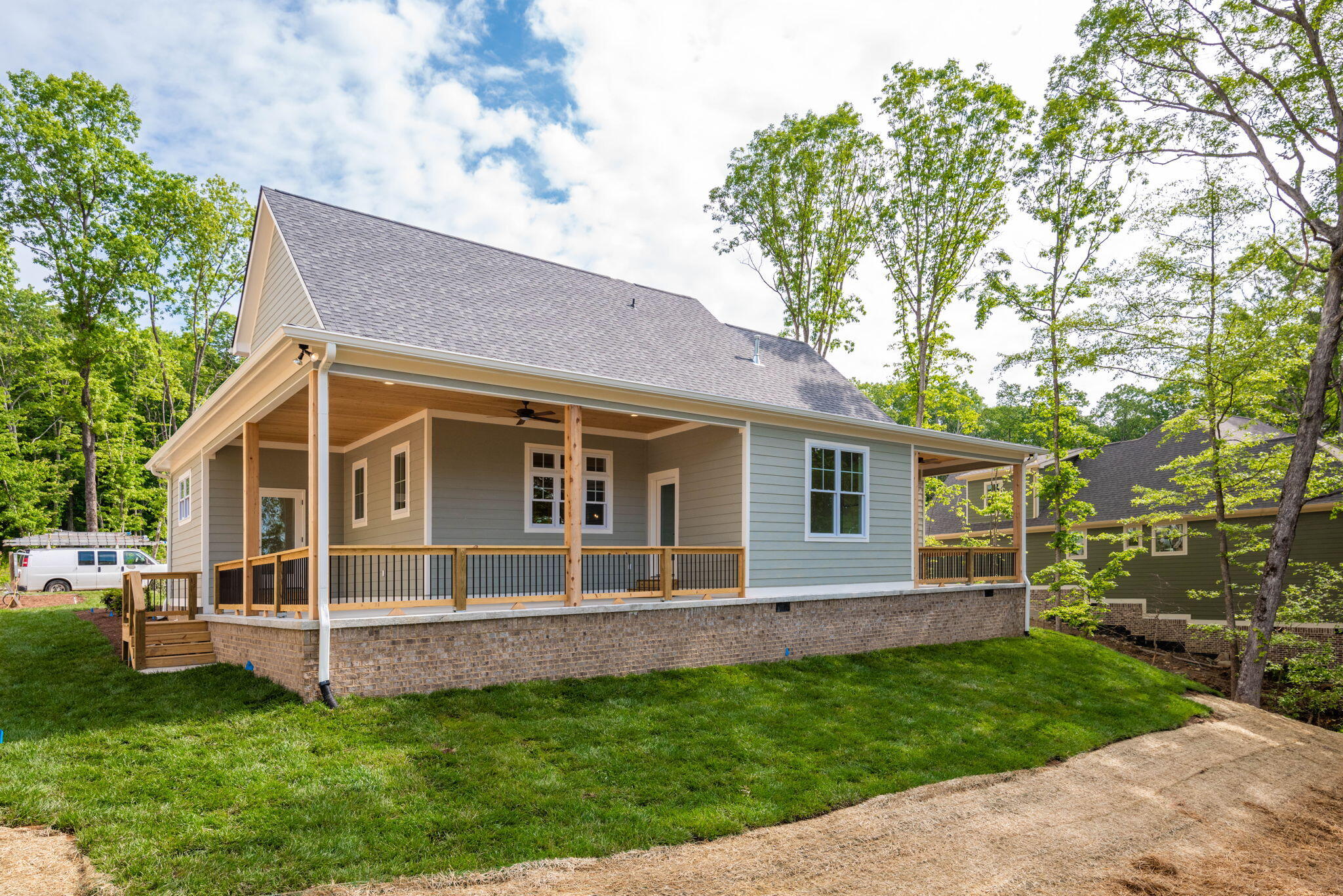 5084 Virginia Pine Road, 98