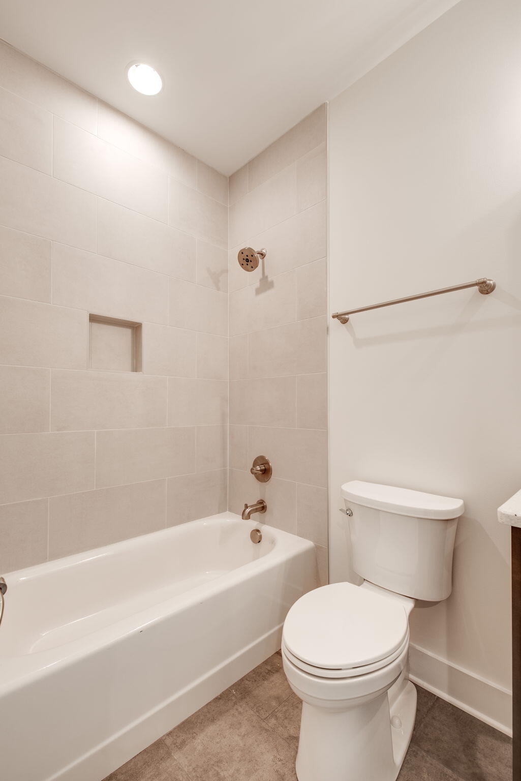 5084 Virginia Pine Road, 98