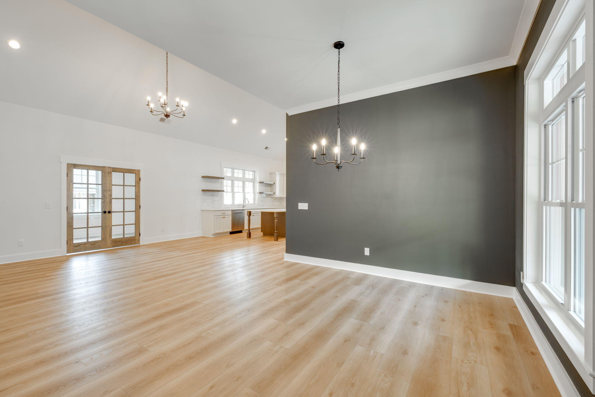 5084 Virginia Pine Road, 98