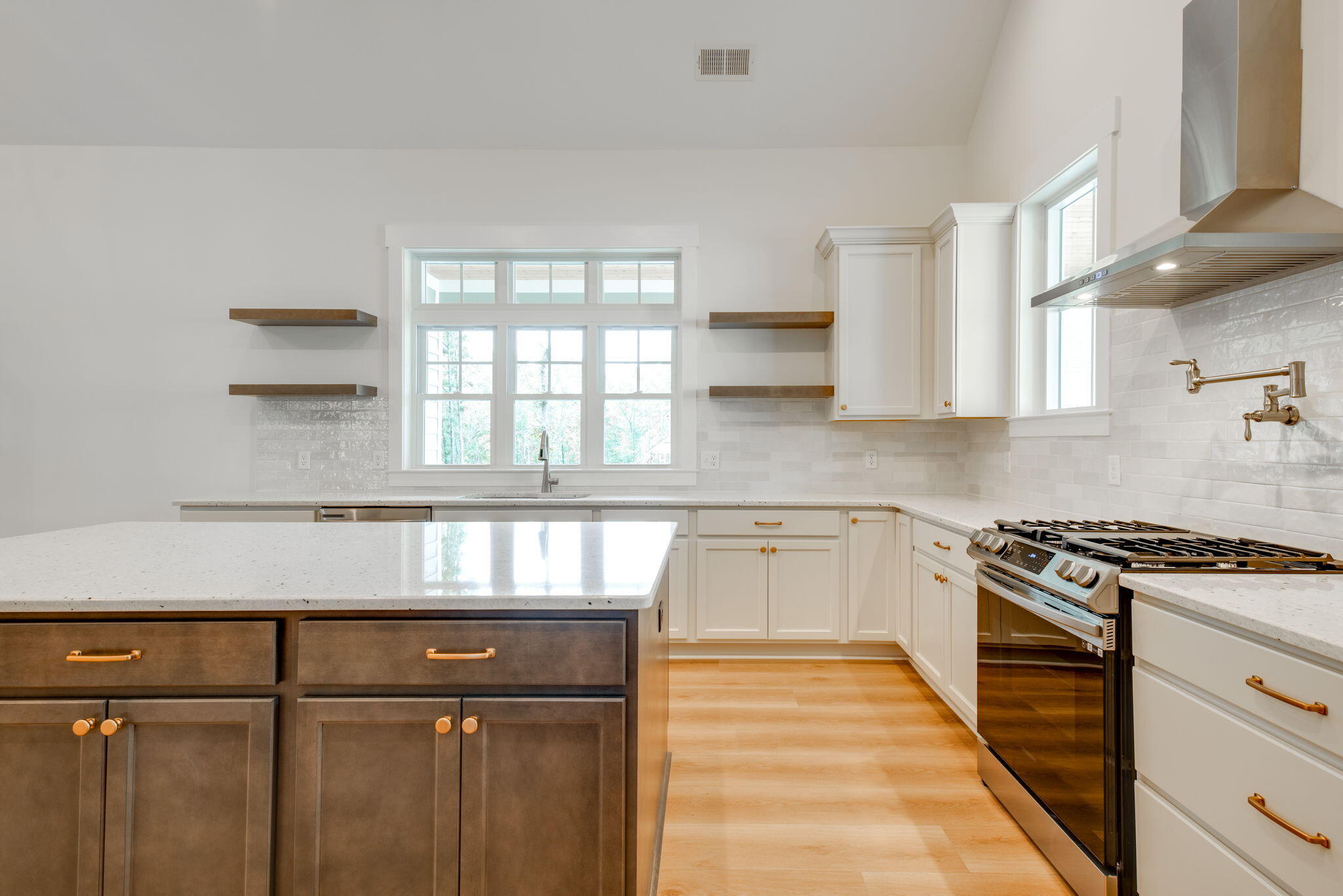 5084 Virginia Pine Road, 98