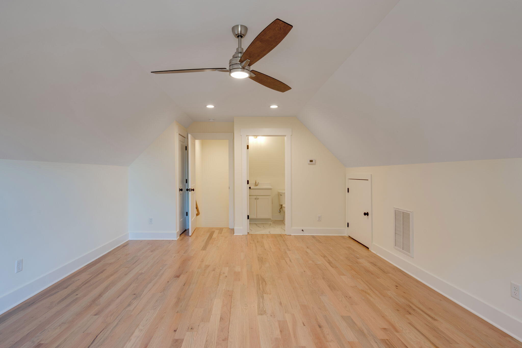5069 Virginia Pine Road, 90