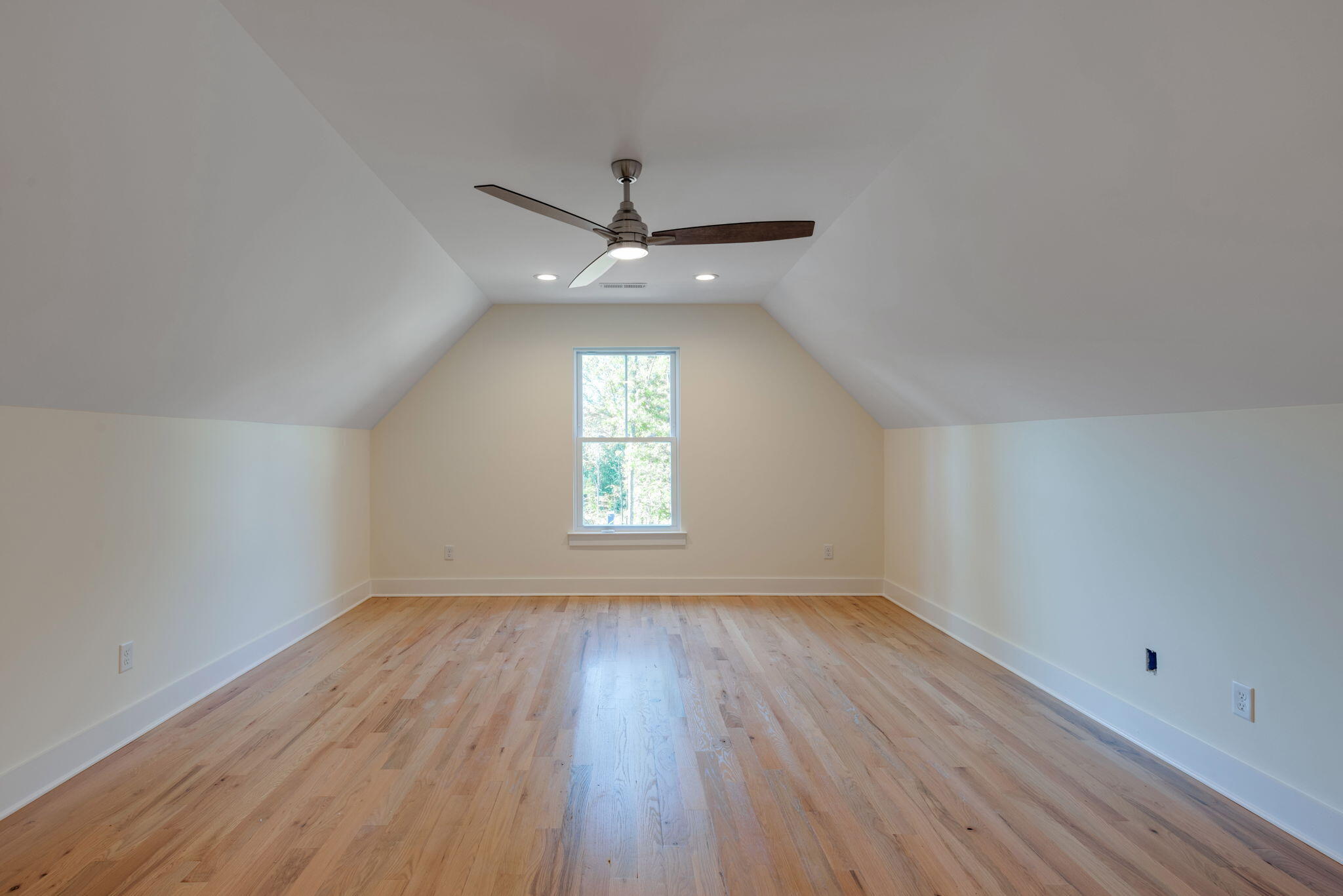 5069 Virginia Pine Road, 90