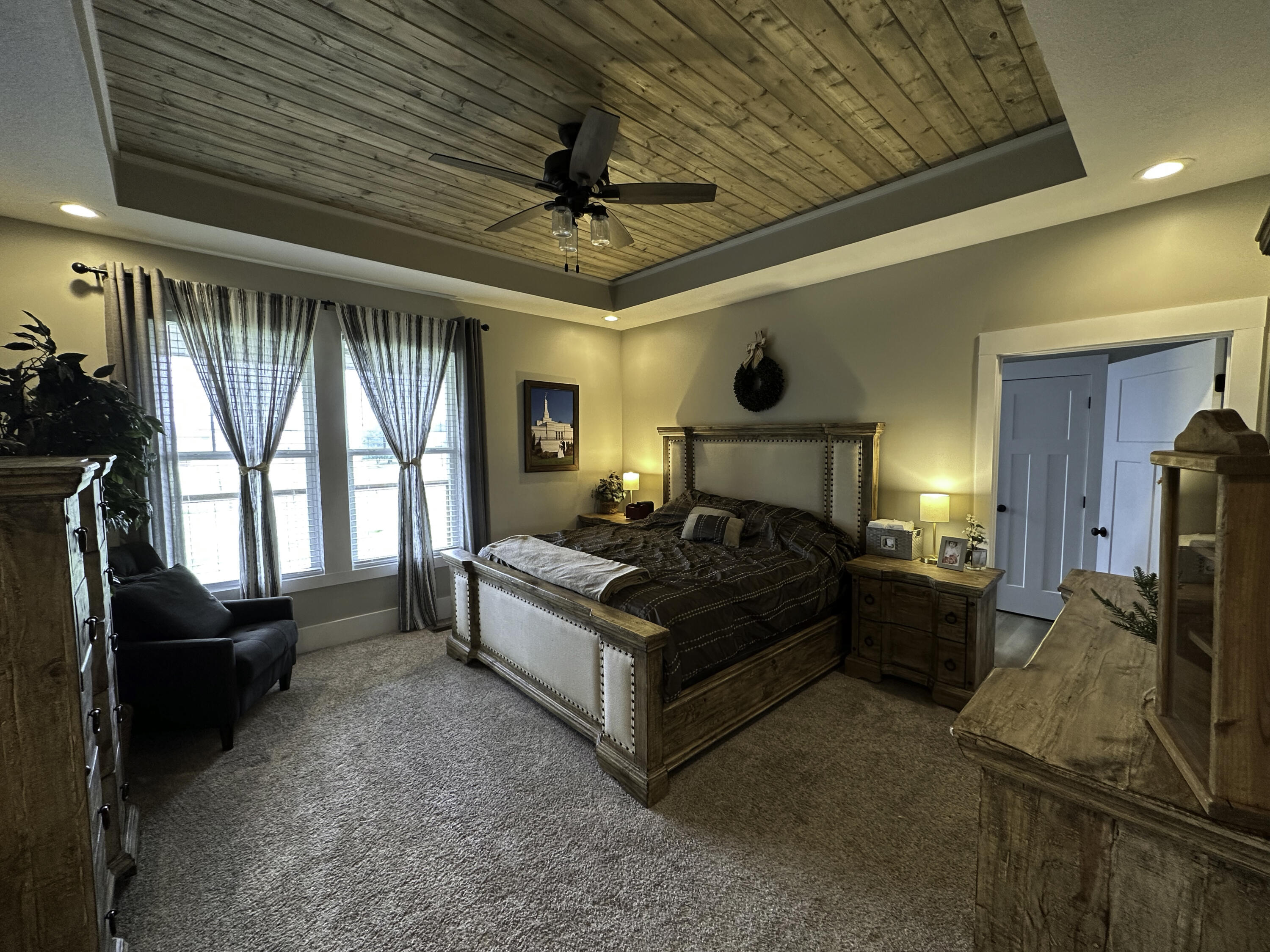 56 N Ridge Drive, LaFayette