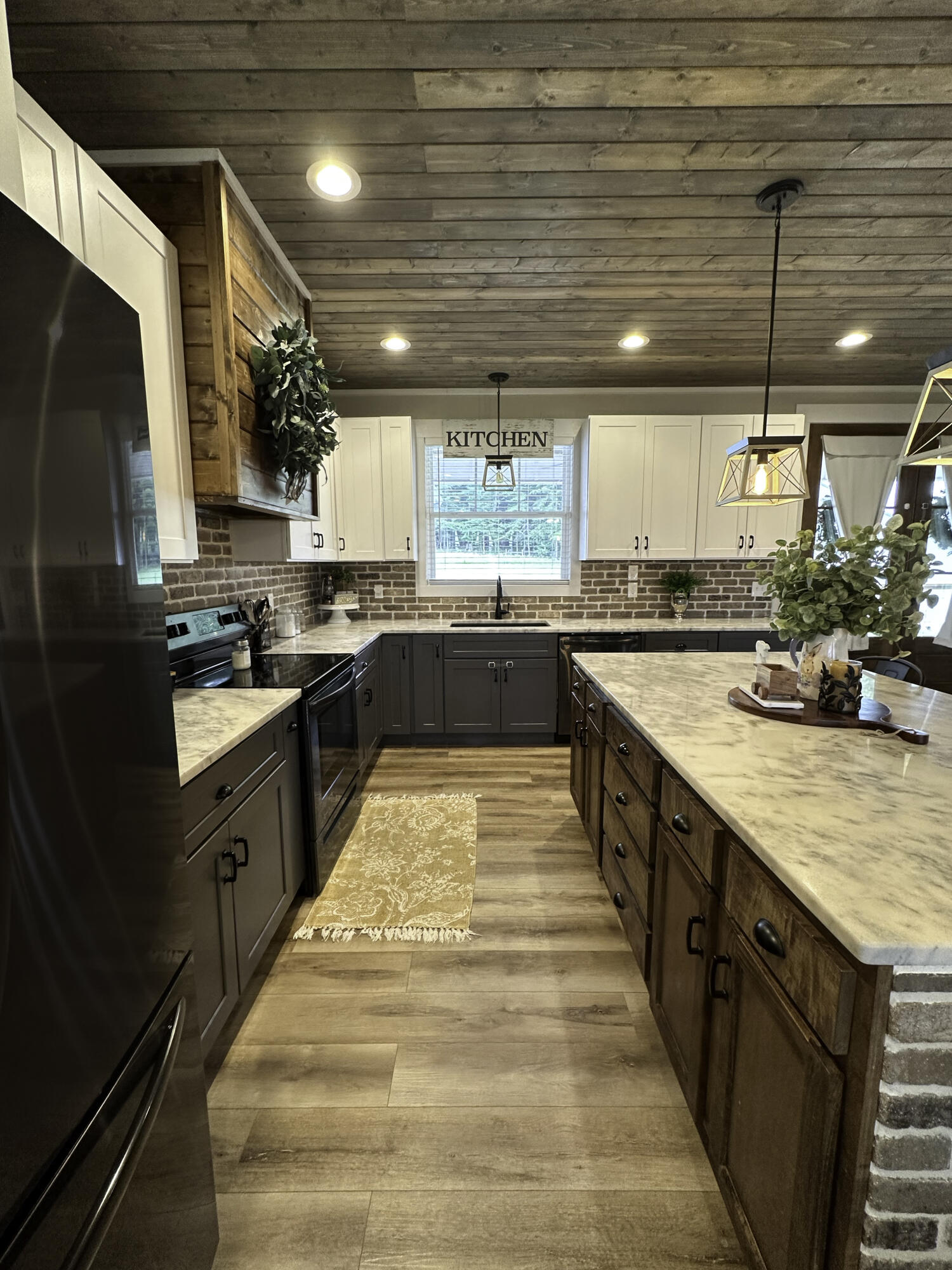56 N Ridge Drive, LaFayette