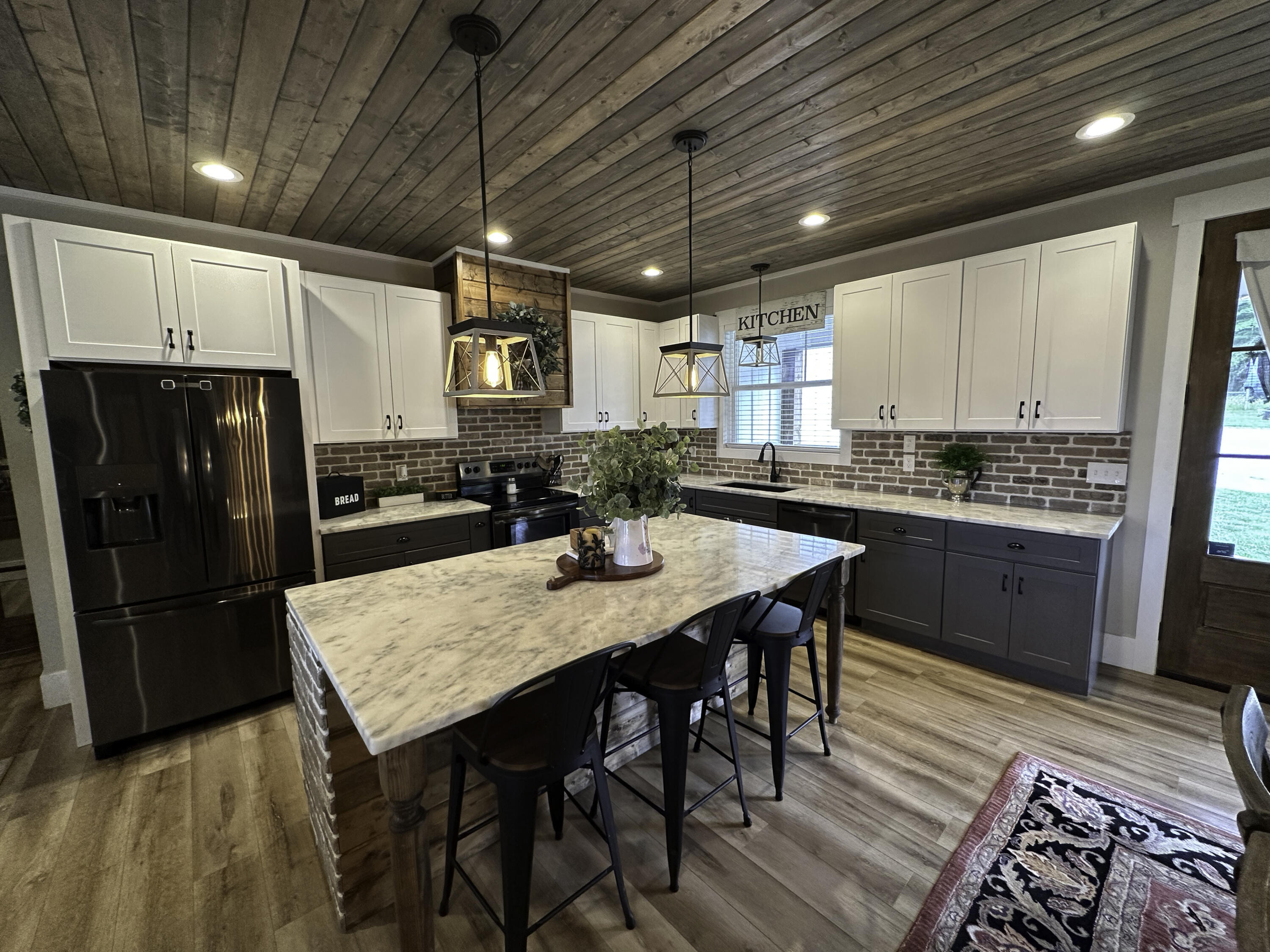 56 N Ridge Drive, LaFayette