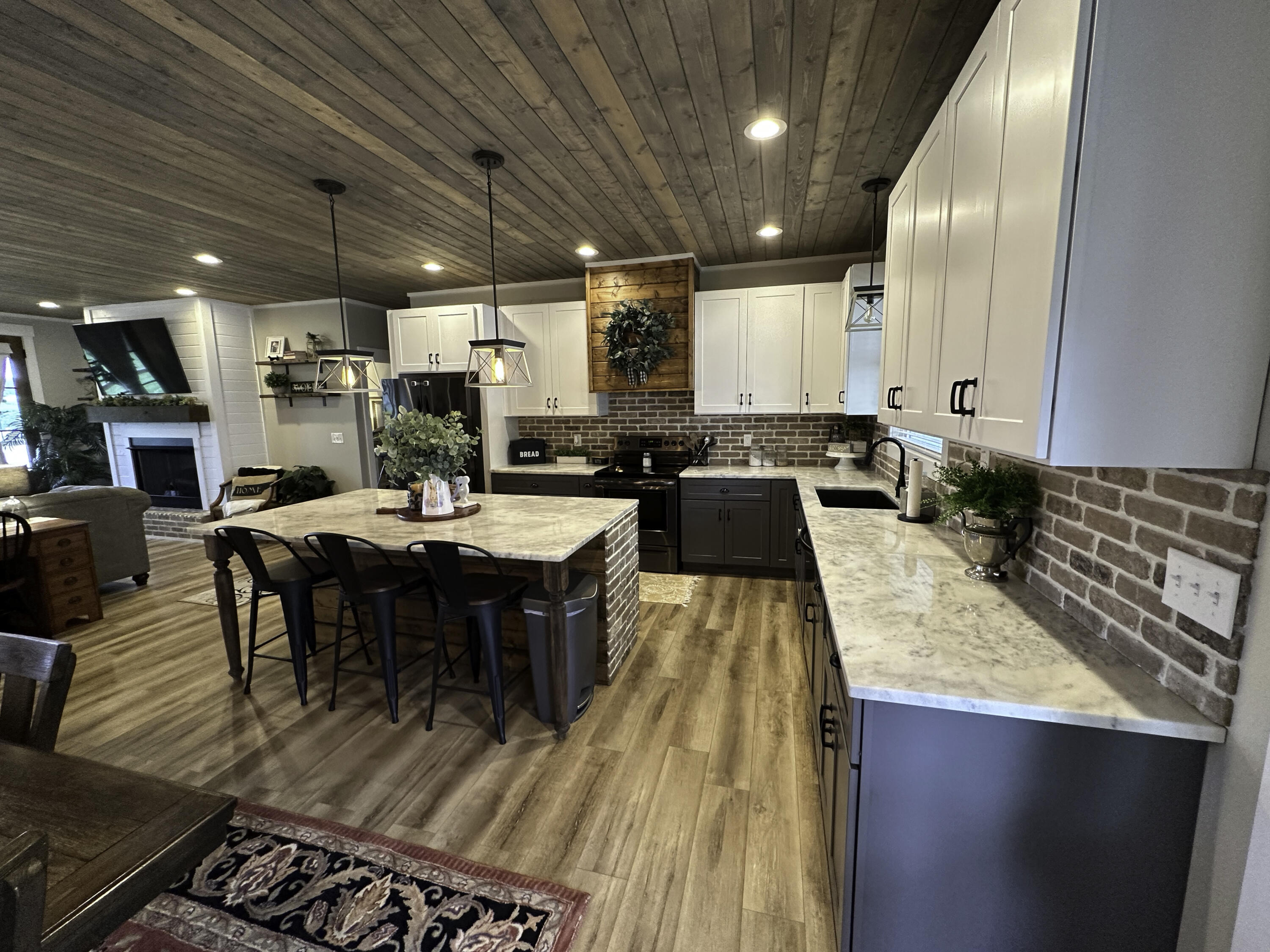 56 N Ridge Drive, LaFayette