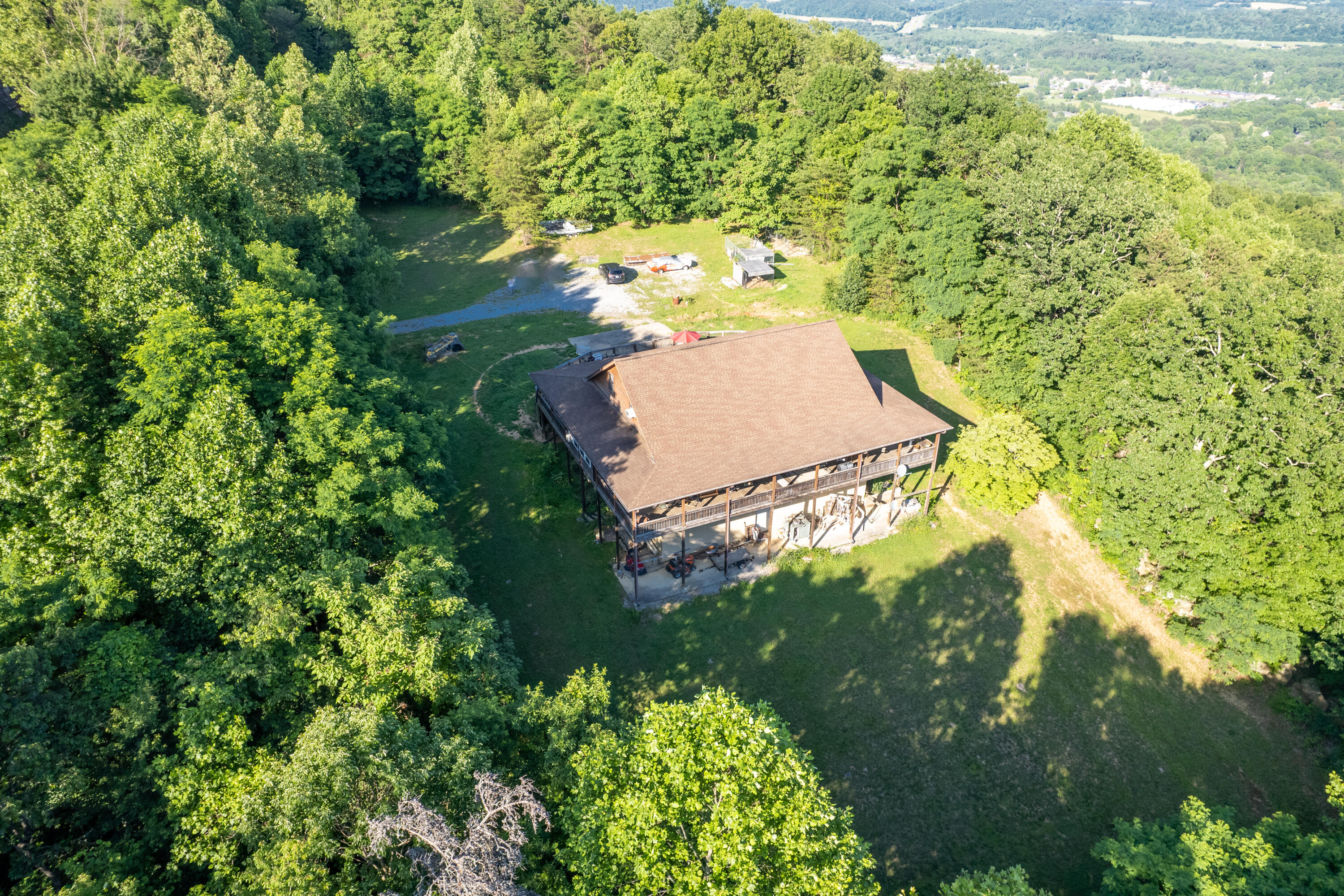 2000 Fredonia Road