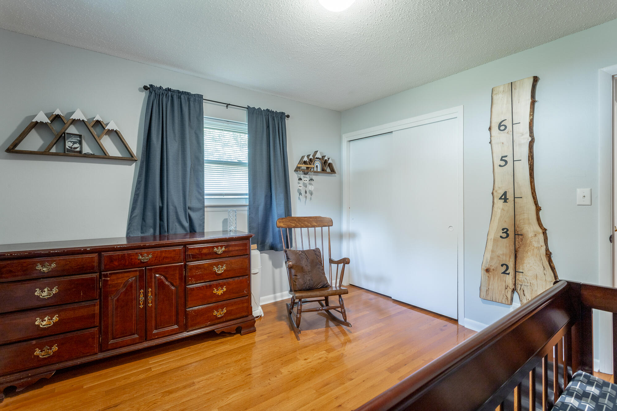 358 Oakwood Terrace