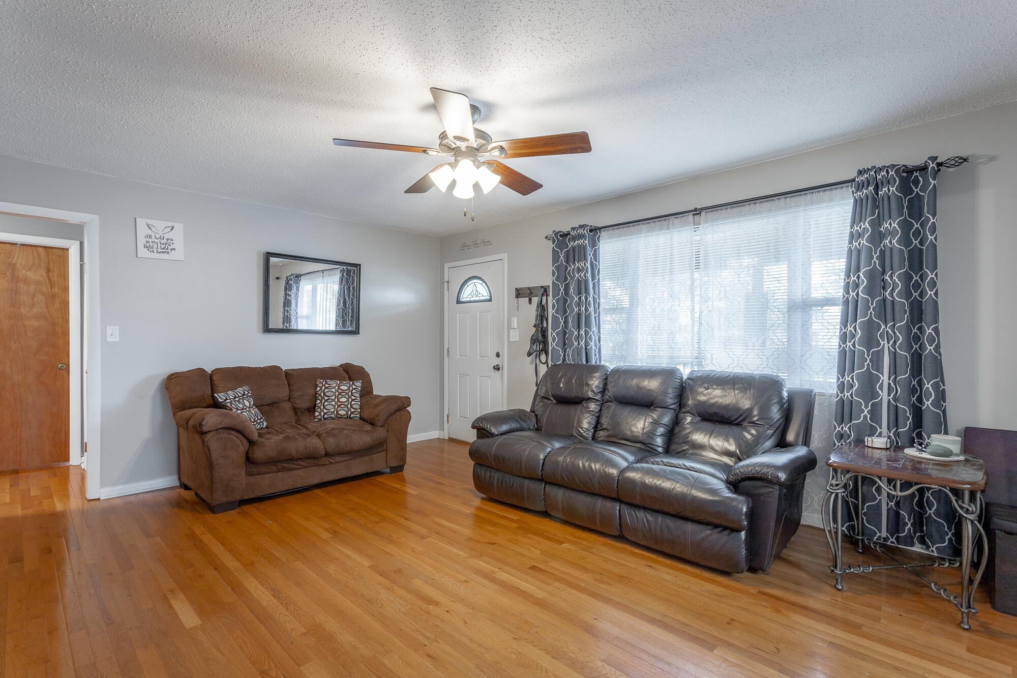 358 Oakwood Terrace