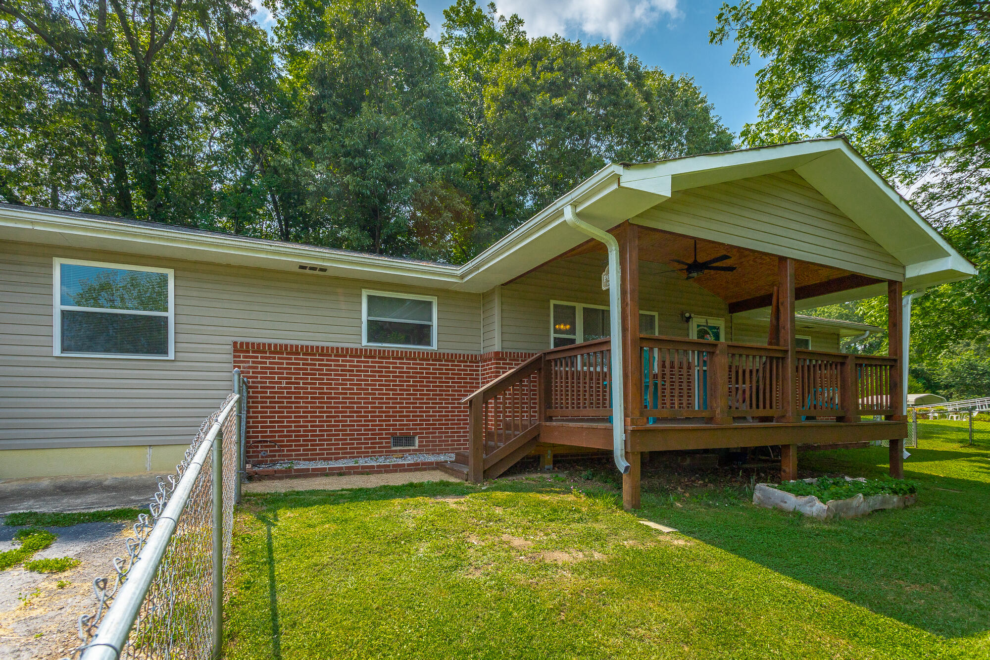 358 Oakwood Terrace