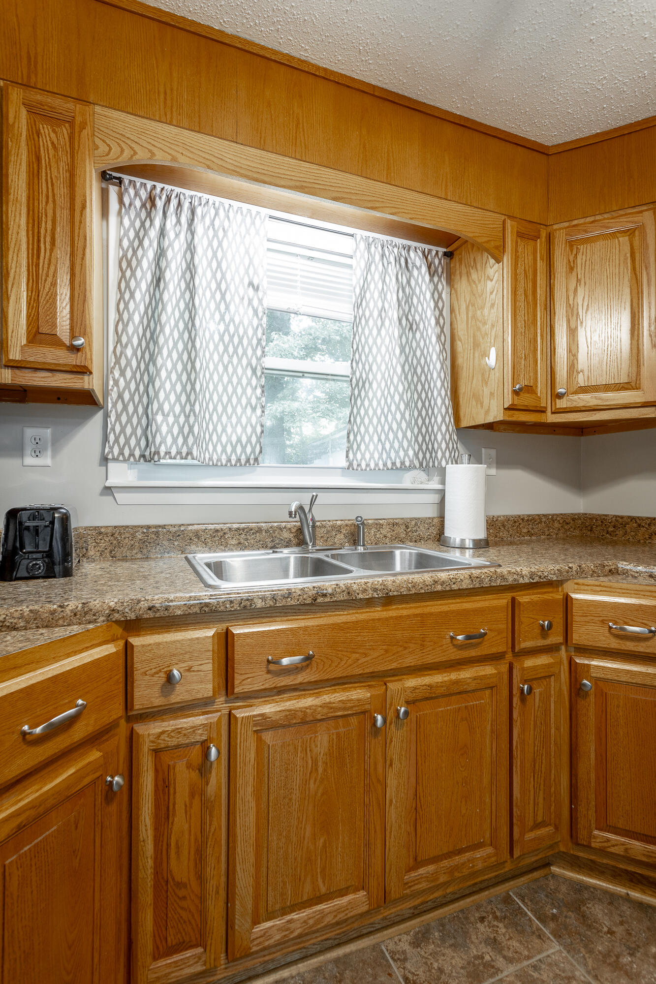 358 Oakwood Terrace