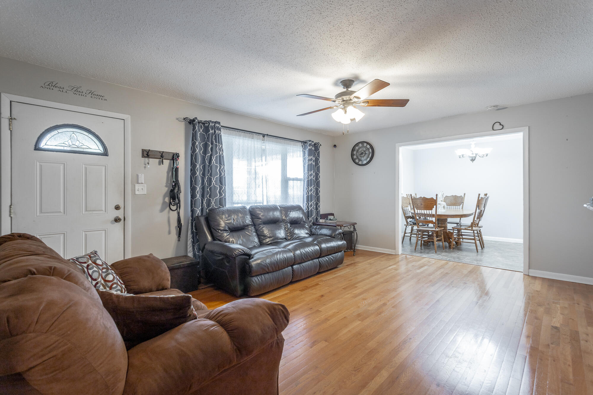 358 Oakwood Terrace