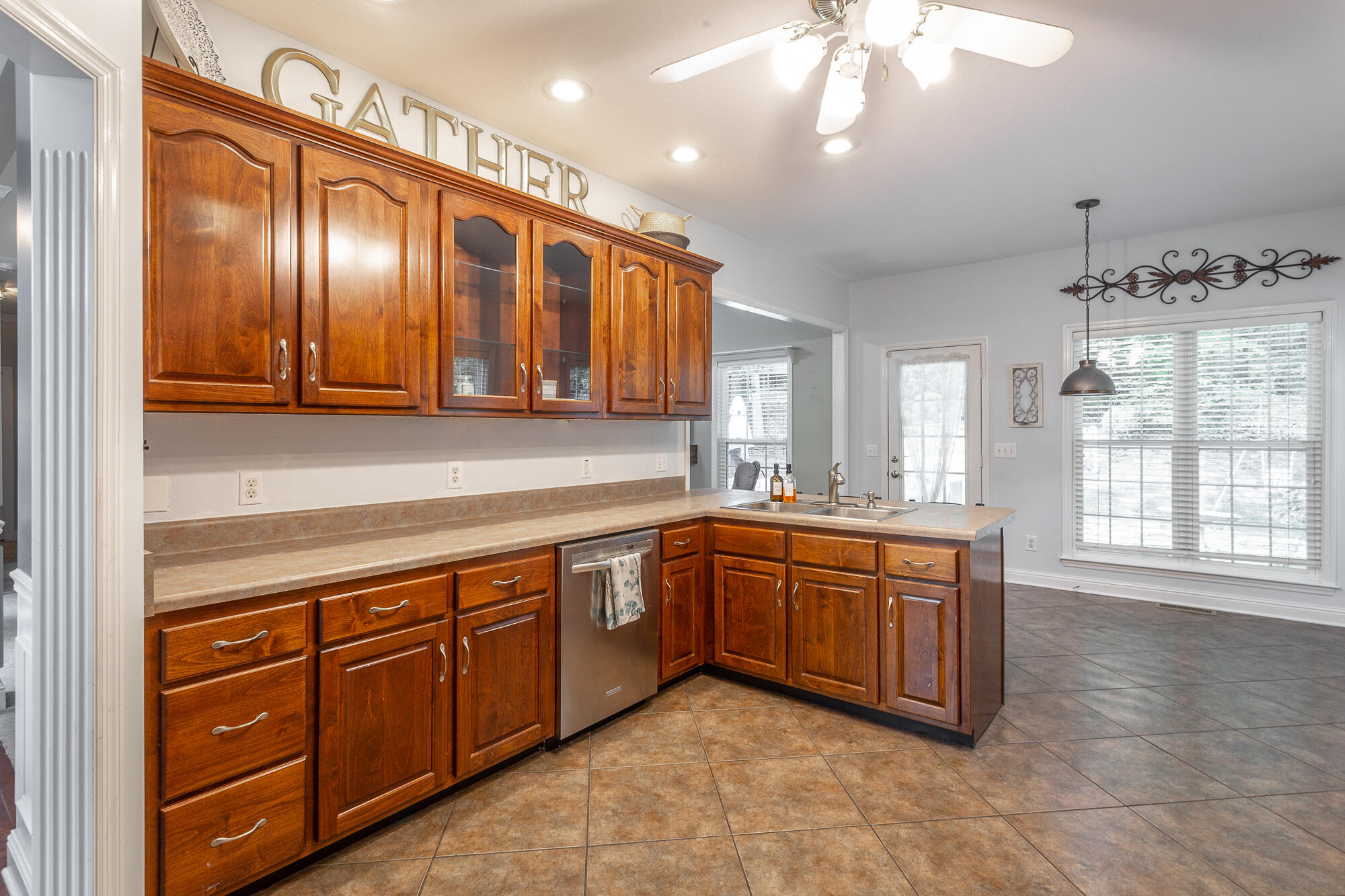 2415 Haven Cove Lane