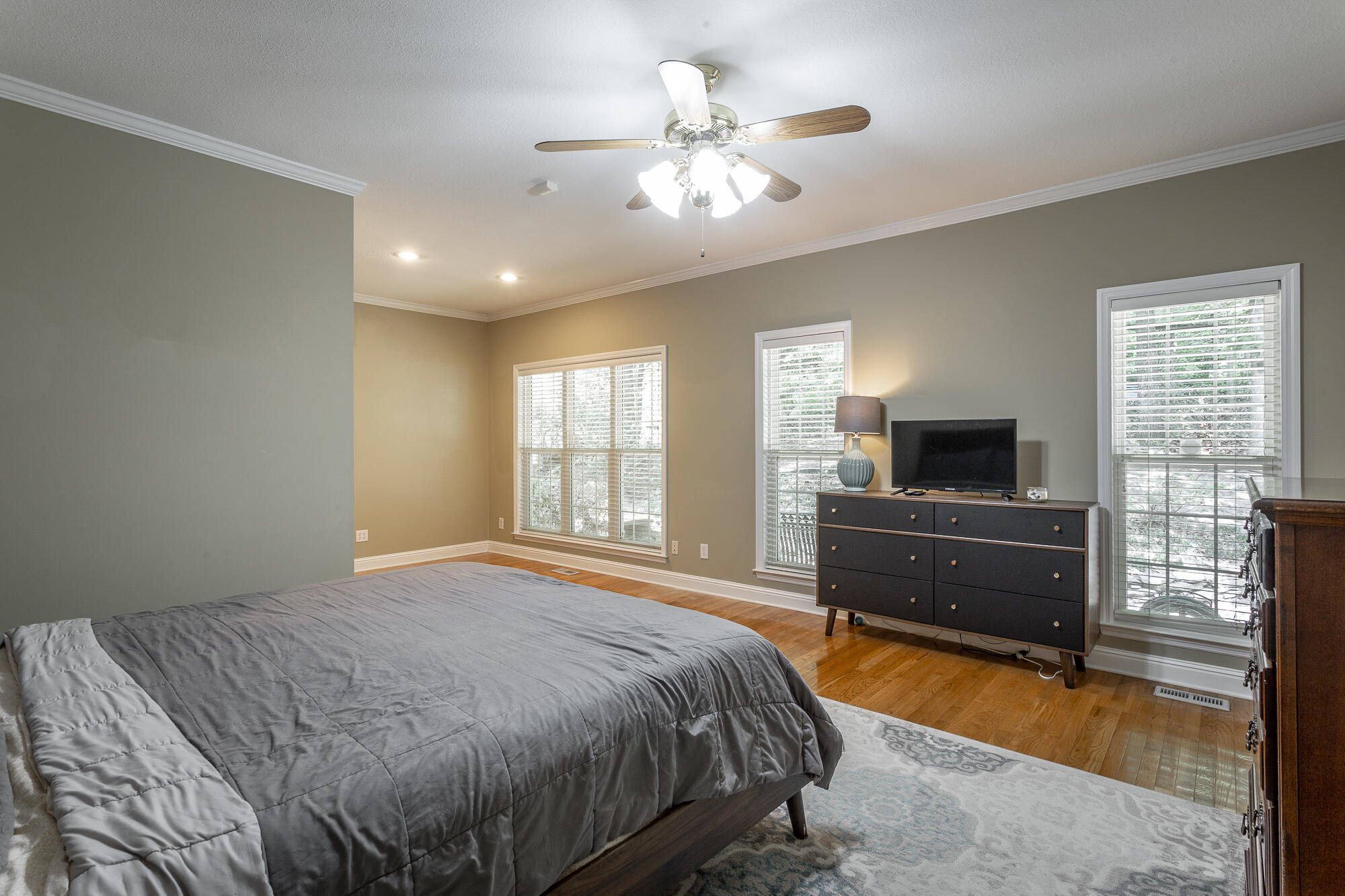 2415 Haven Cove Lane