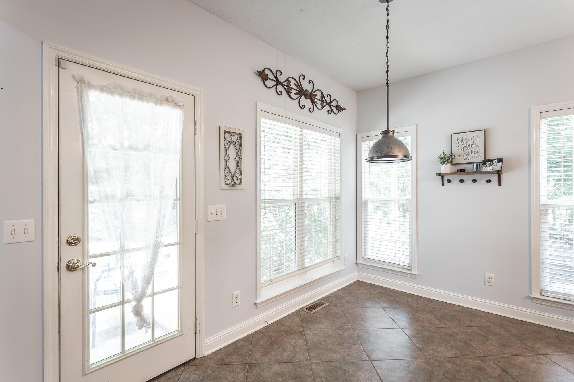 2415 Haven Cove Lane