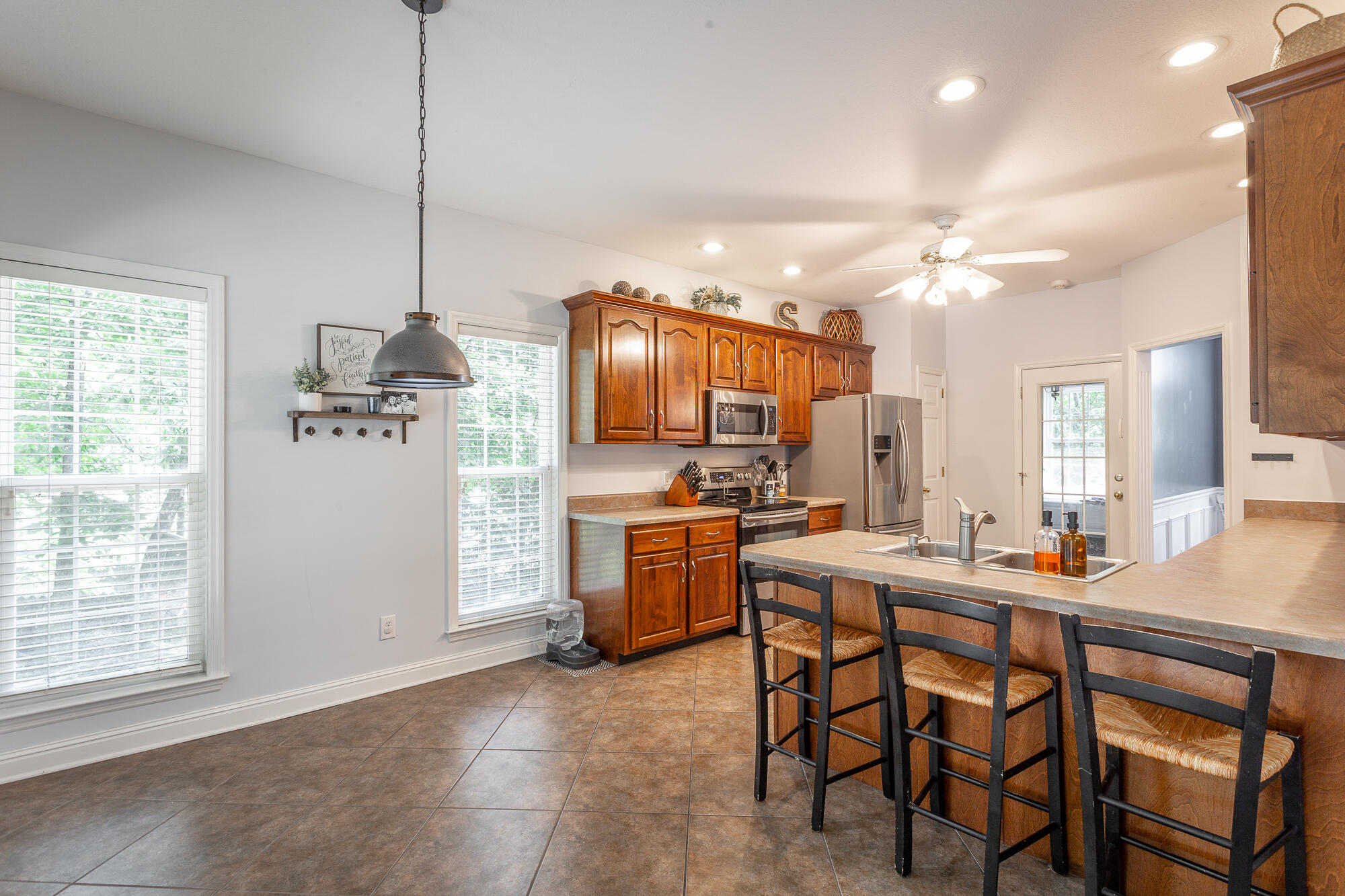 2415 Haven Cove Lane