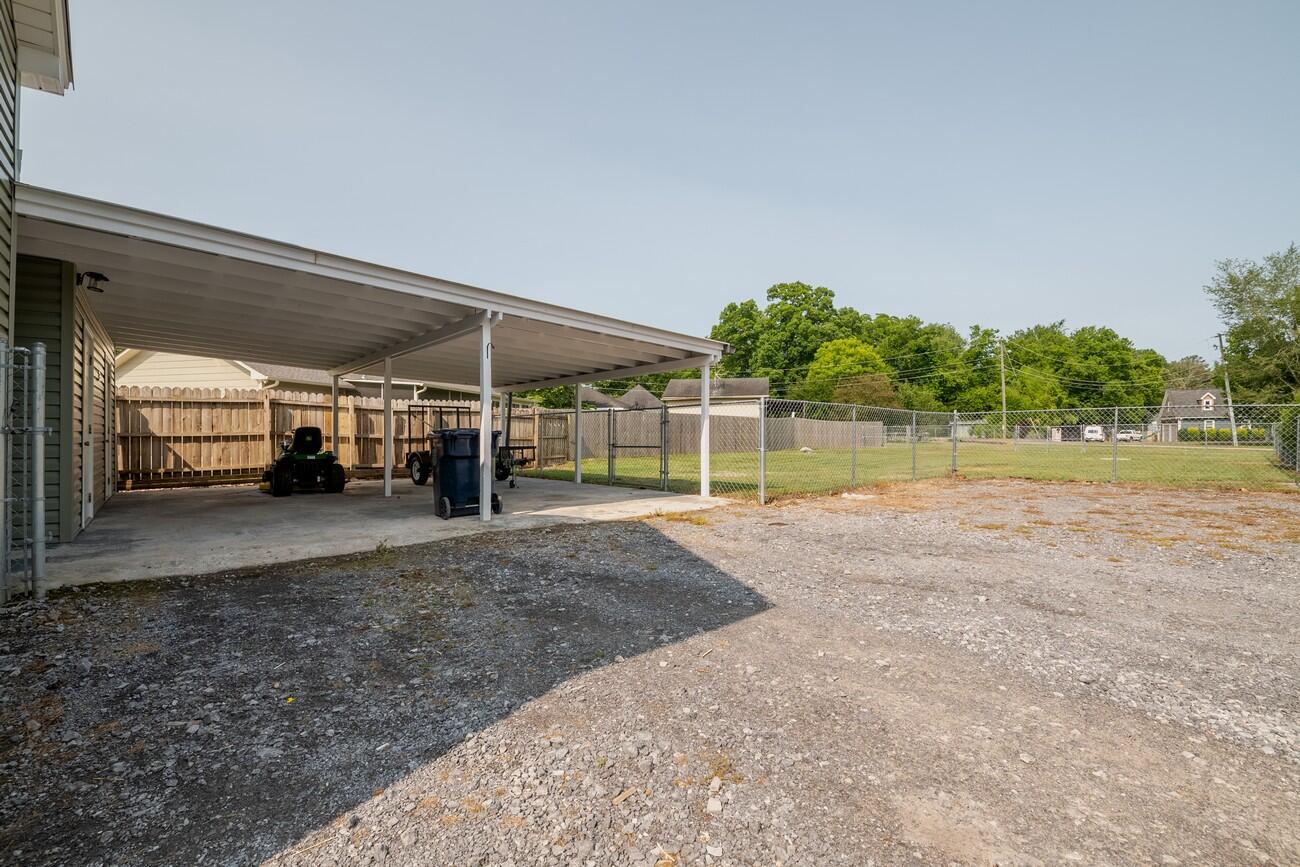 719 Cove Rd Road