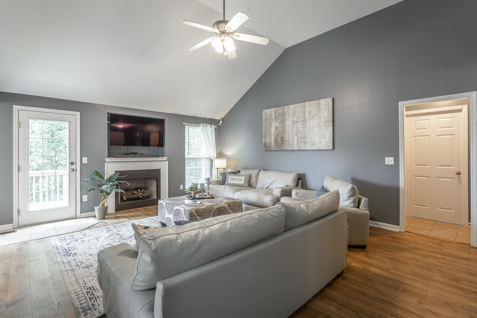 1836 Coffee Tree Lane