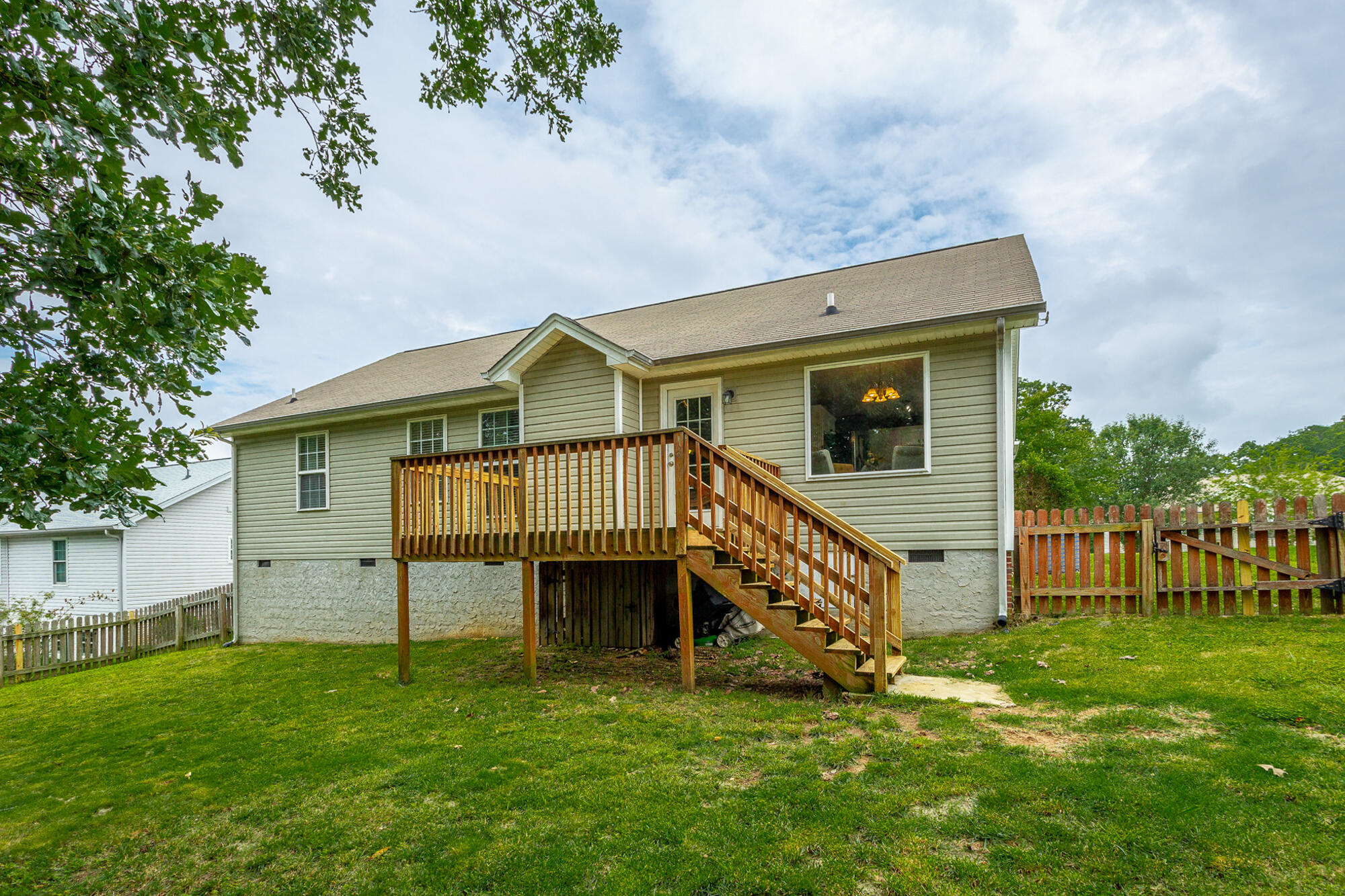 1836 Coffee Tree Lane