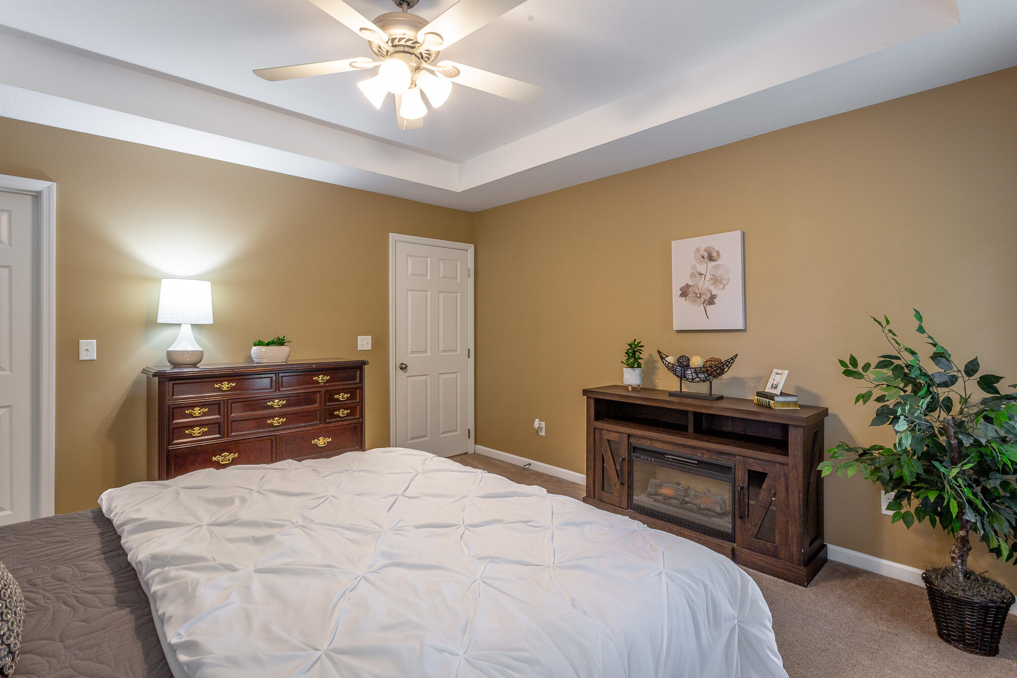 1836 Coffee Tree Lane