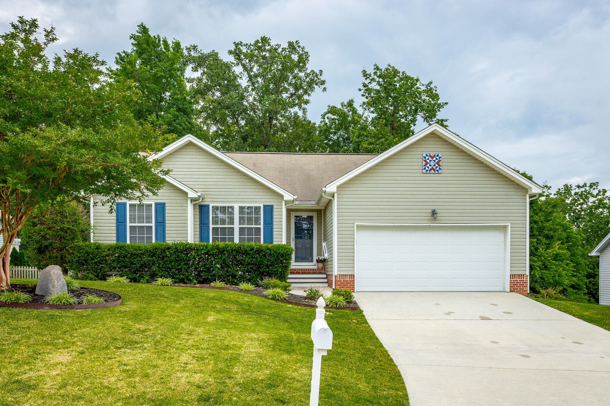 1836 Coffee Tree Lane