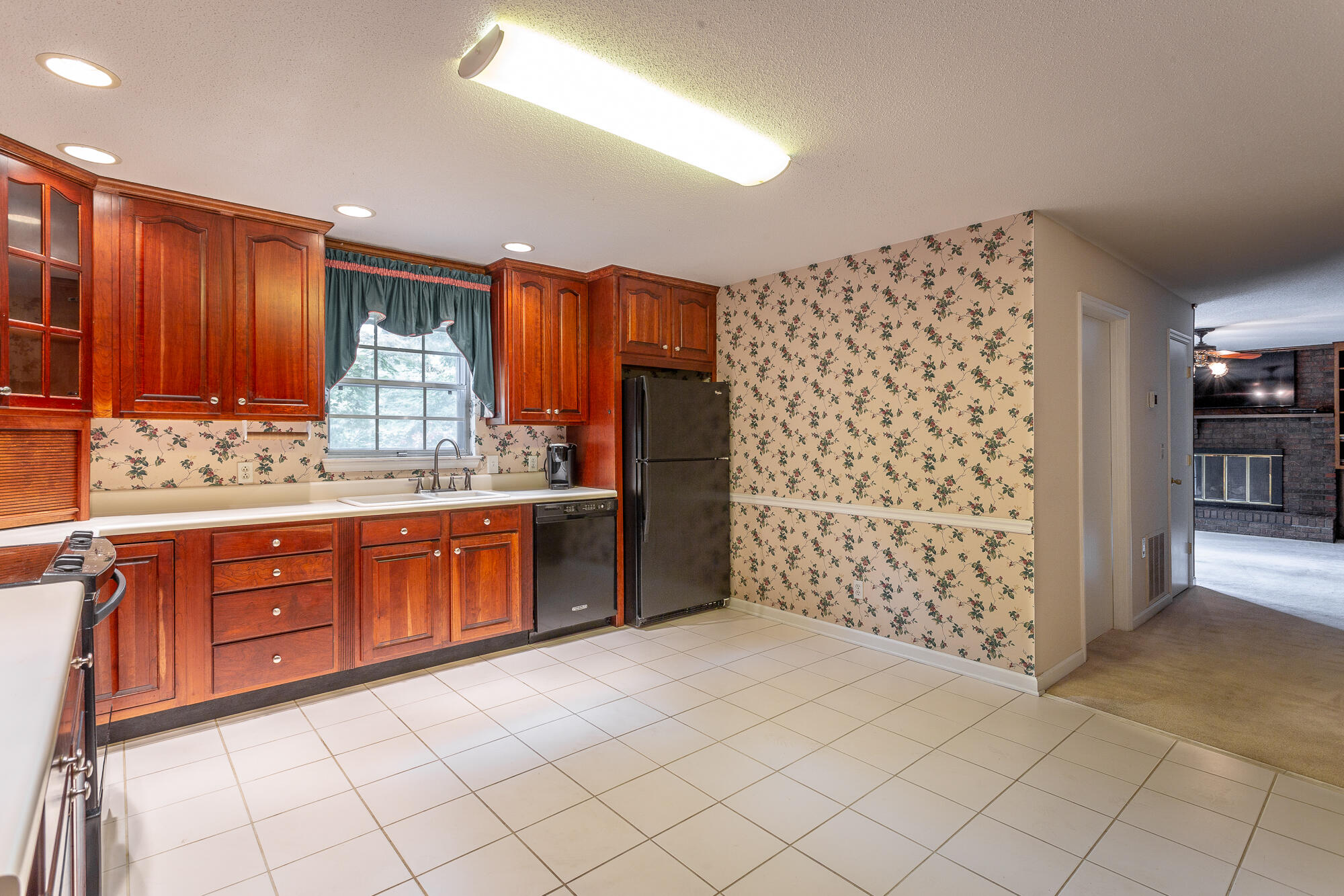 613 Timber Ridge Drive
