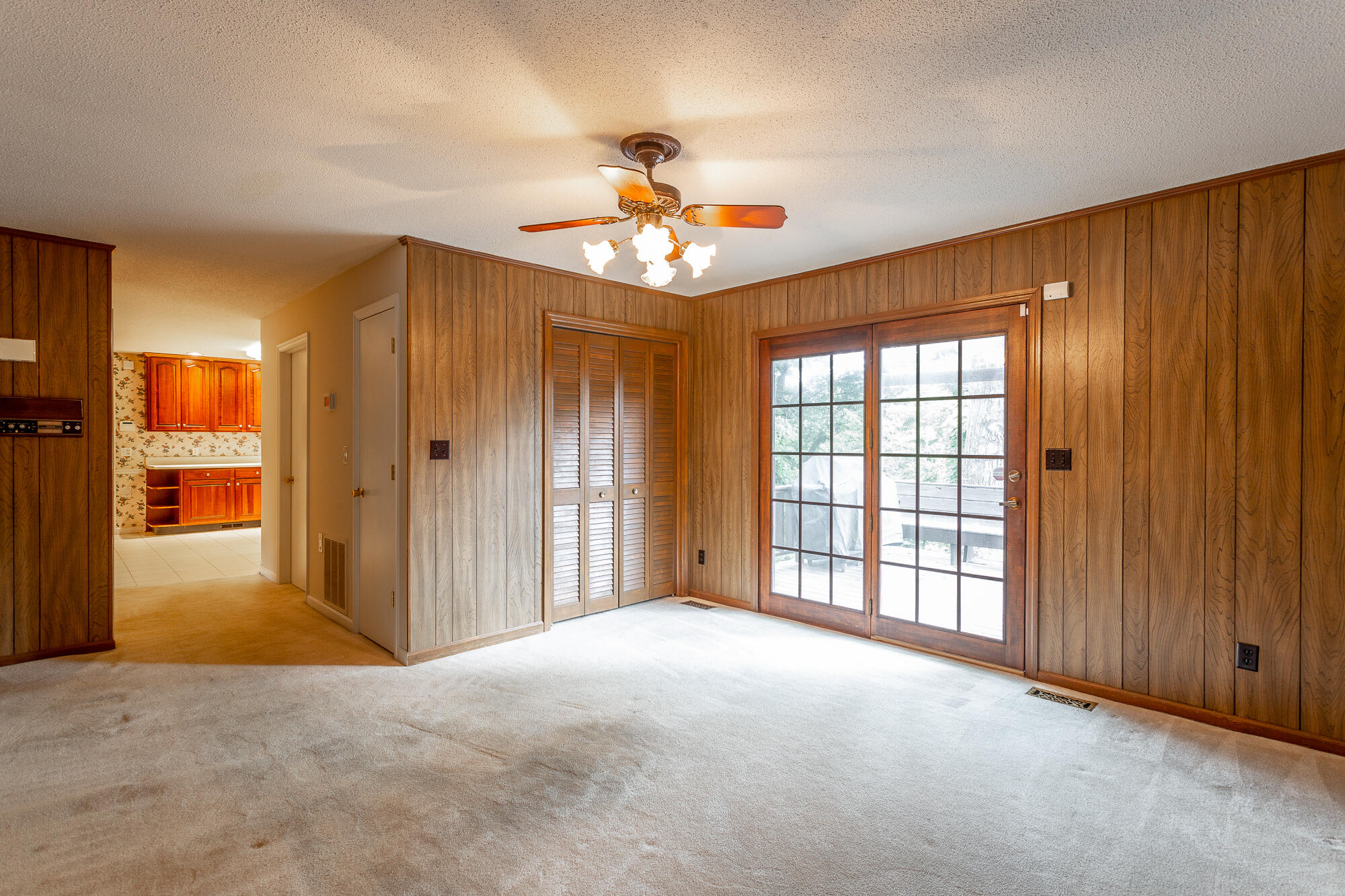 613 Timber Ridge Drive