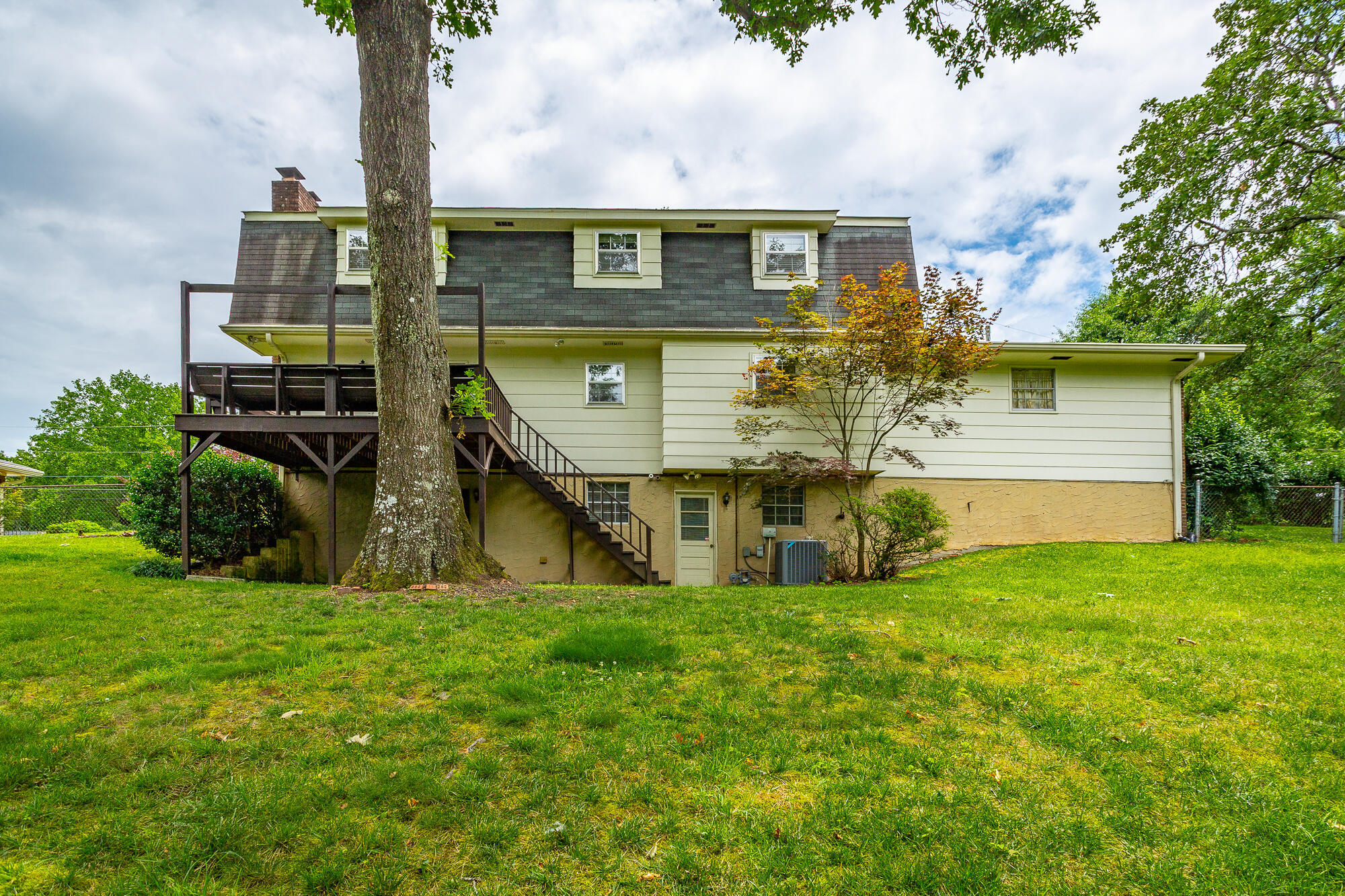 613 Timber Ridge Drive