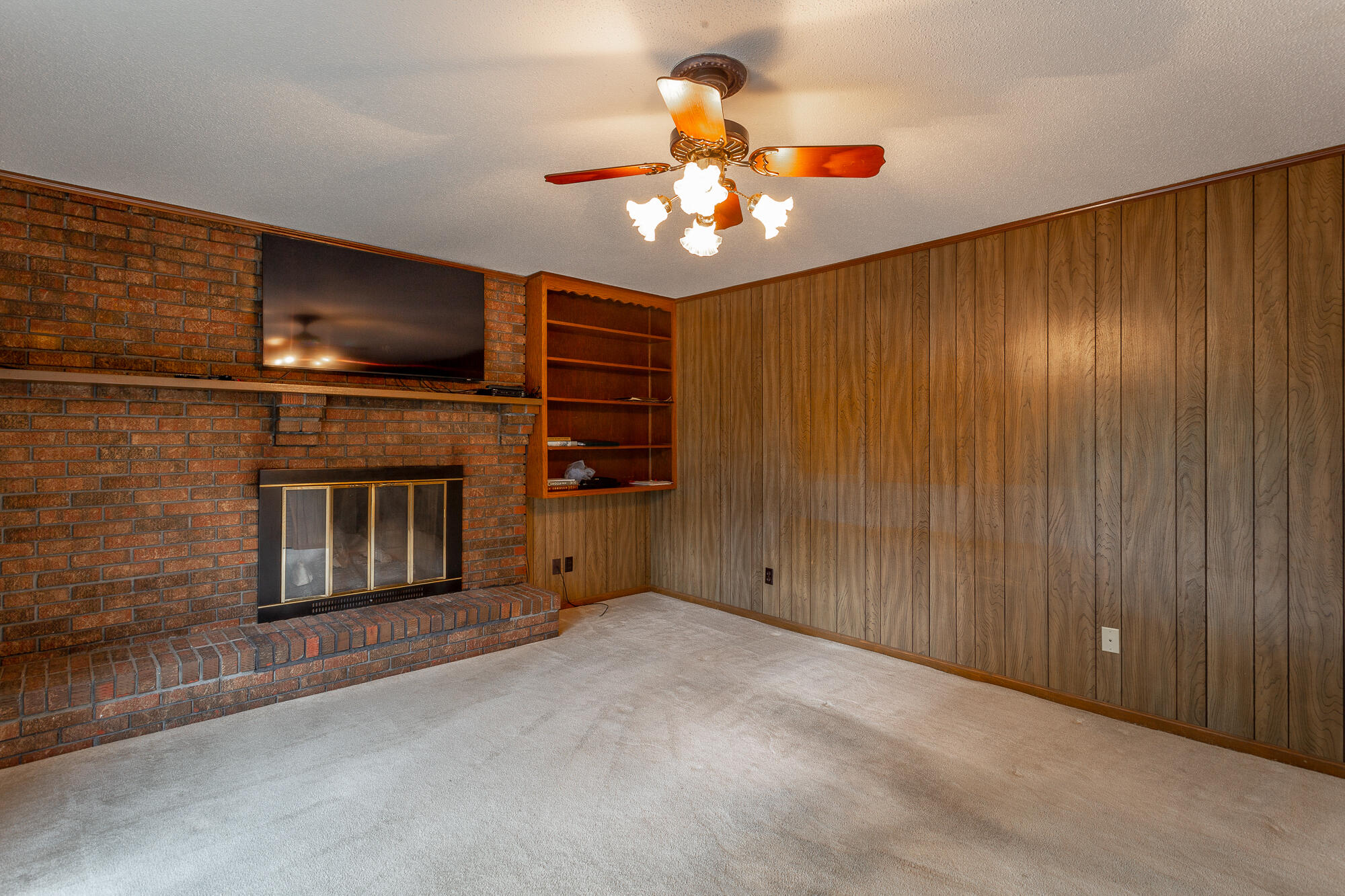 613 Timber Ridge Drive