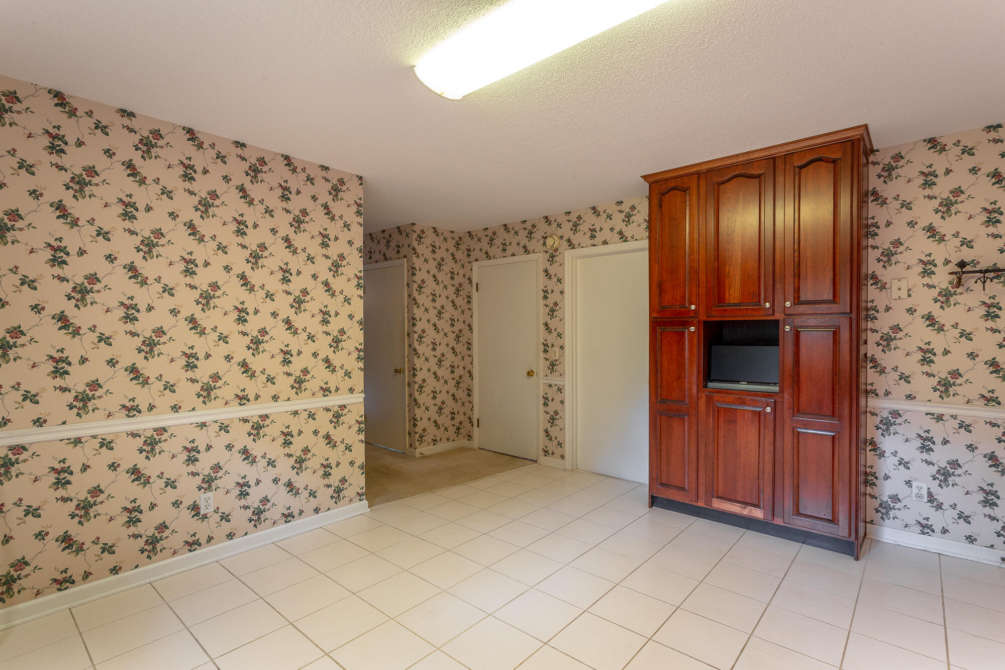 613 Timber Ridge Drive