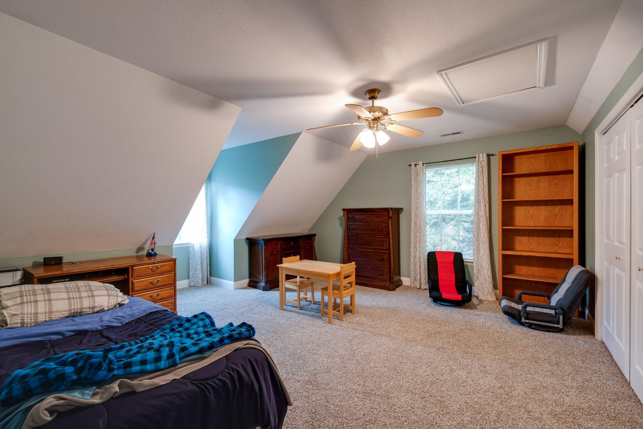 6506 Harbor View Drive