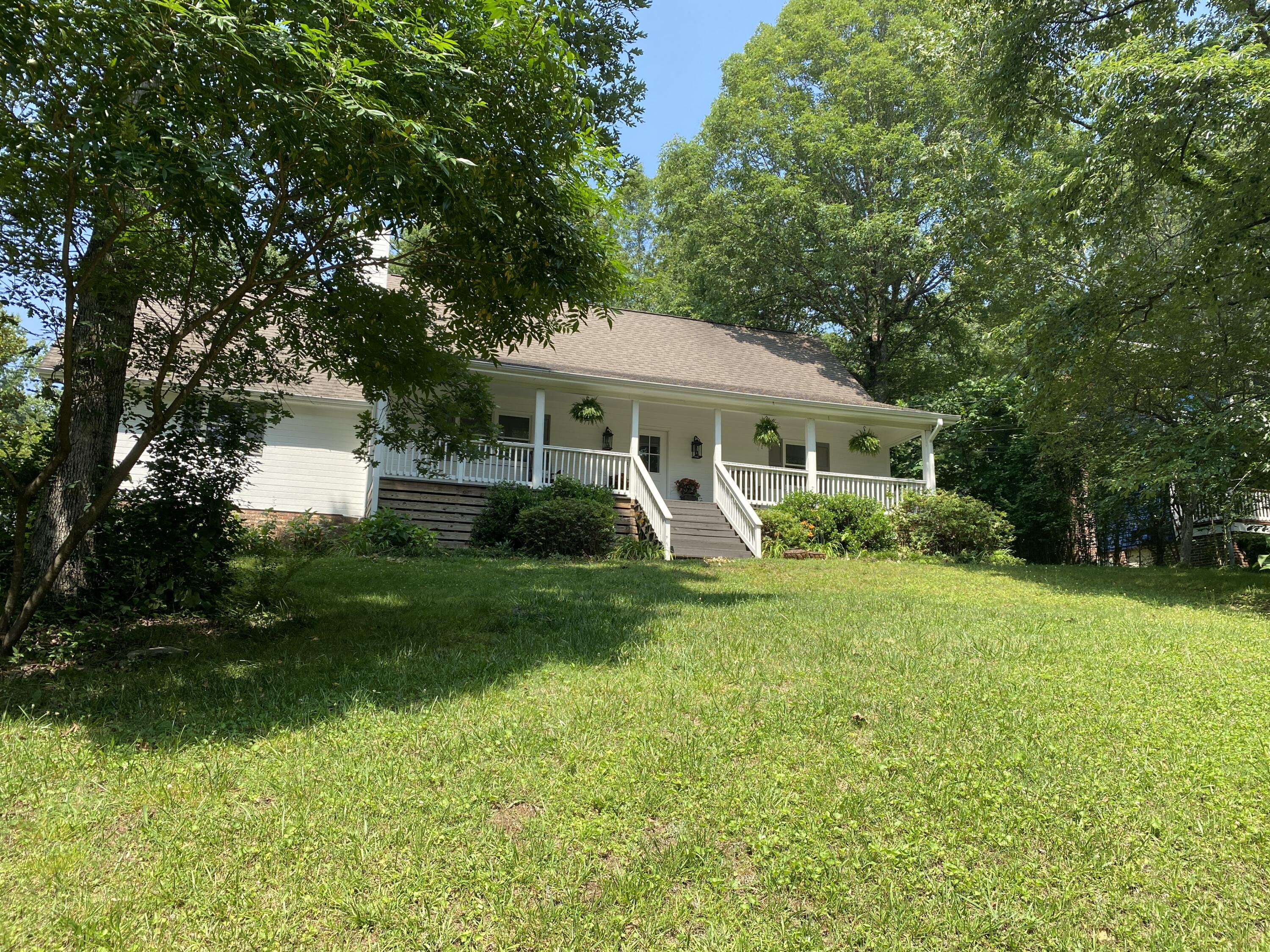 918 Autumn Way Lane