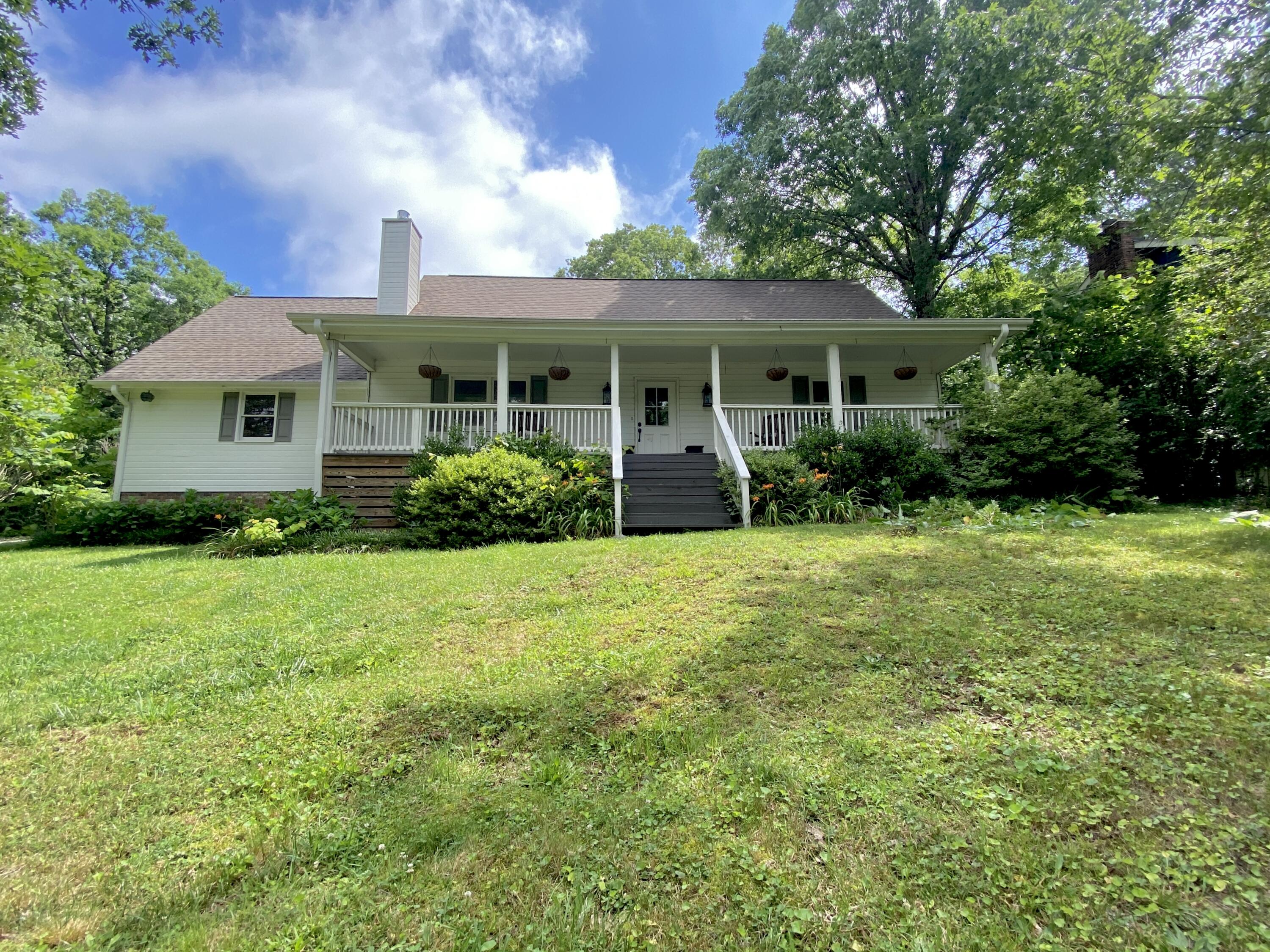 918 Autumn Way Lane
