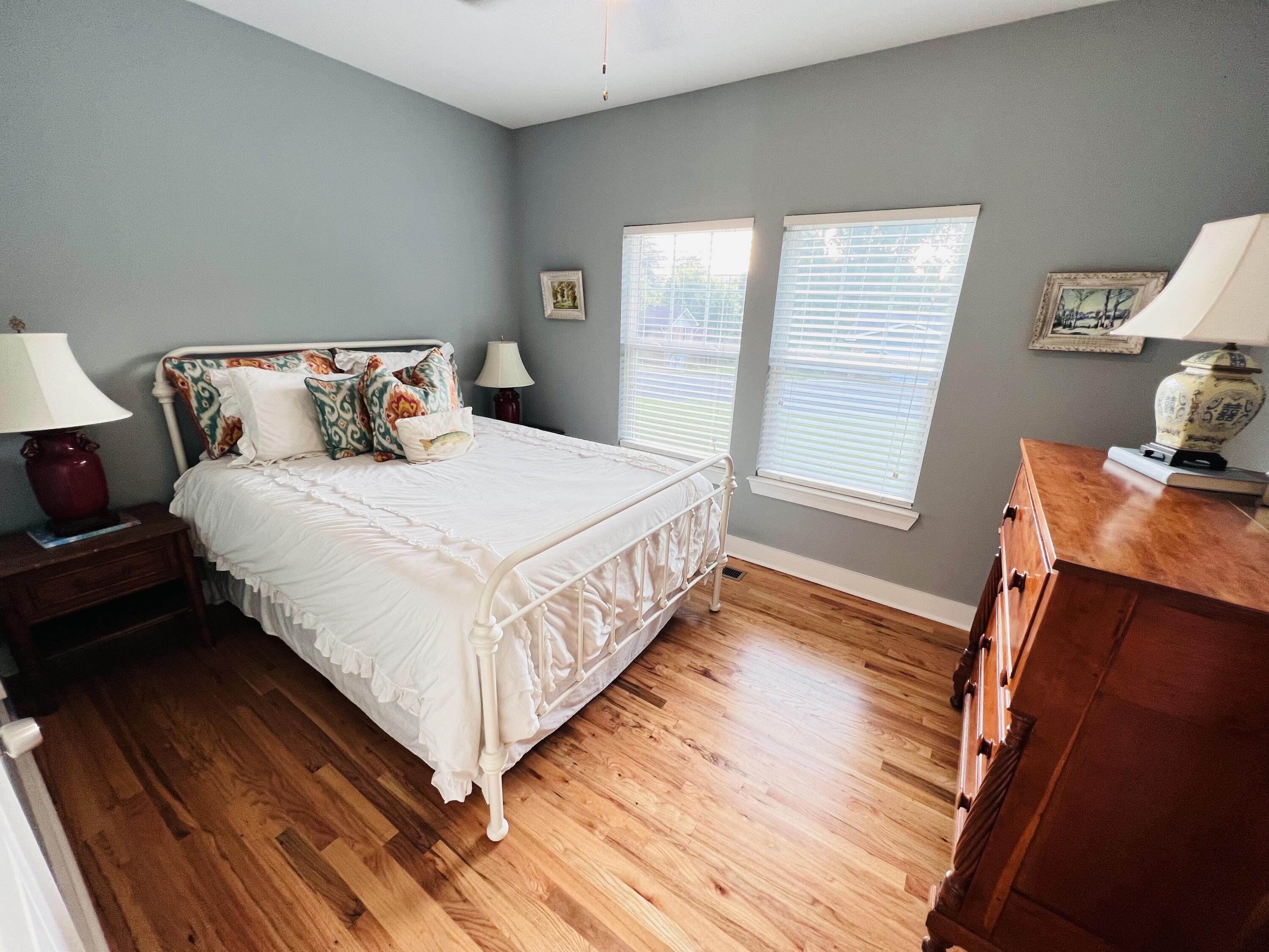 4334 Comet Trail