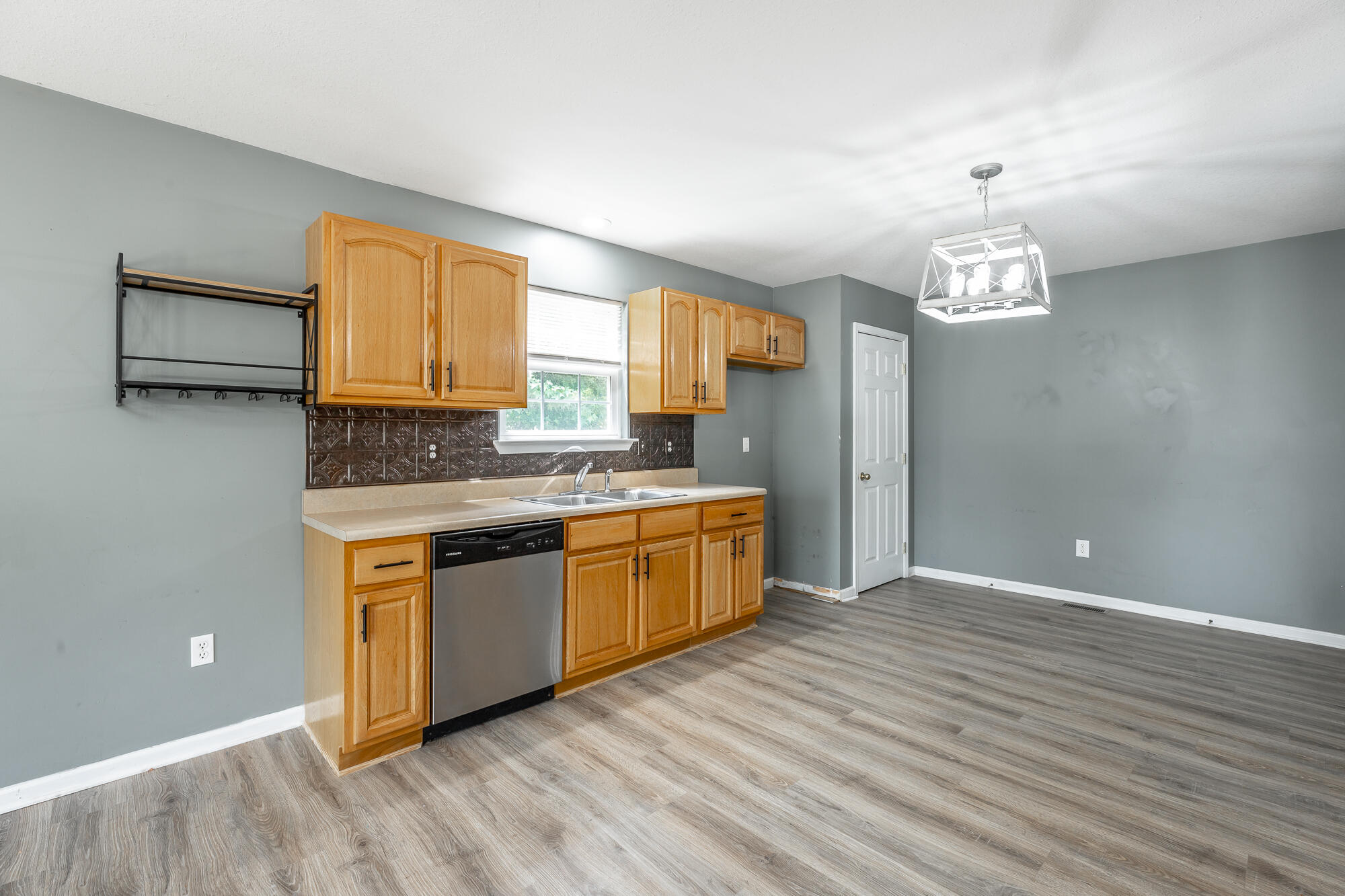 160 Hazelwood Road