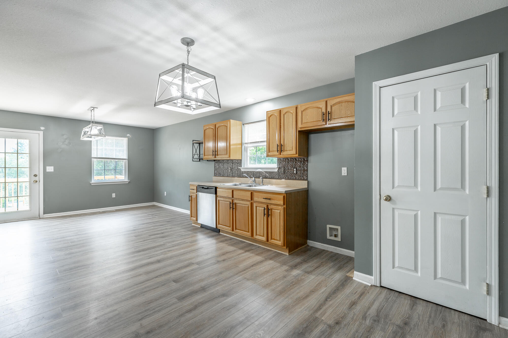 160 Hazelwood Road