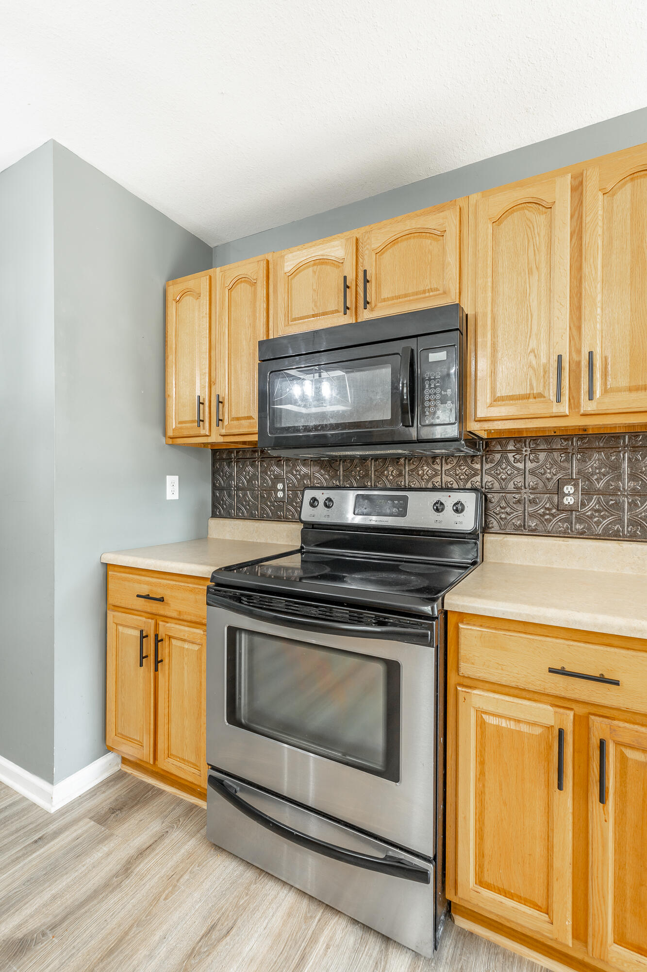 160 Hazelwood Road